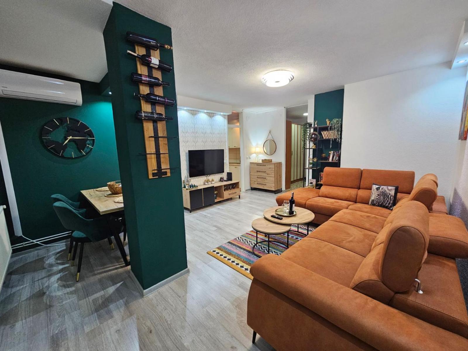 Two-Bedroom Apartment with View photo 1