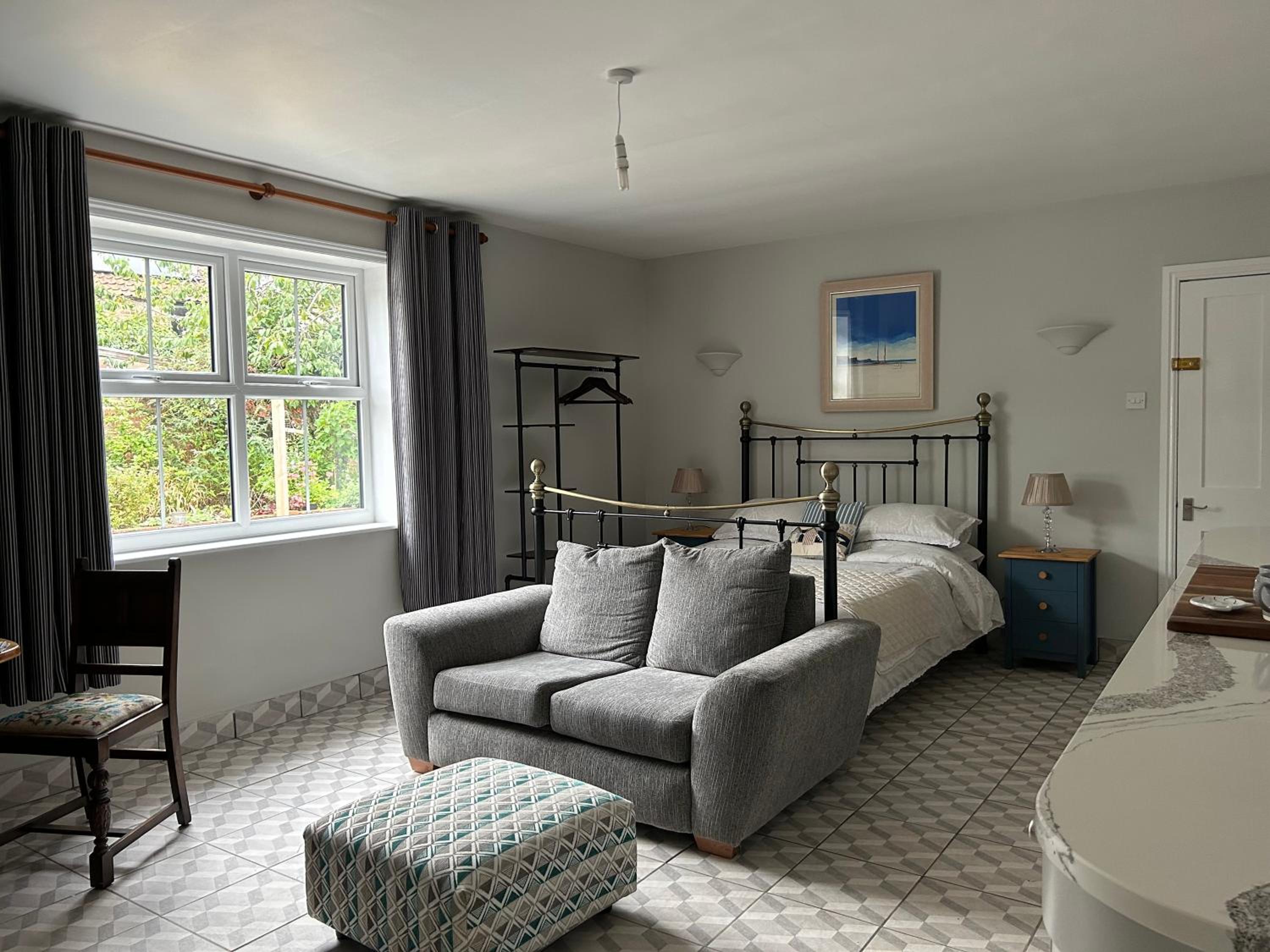 King Room with Garden View photo 2