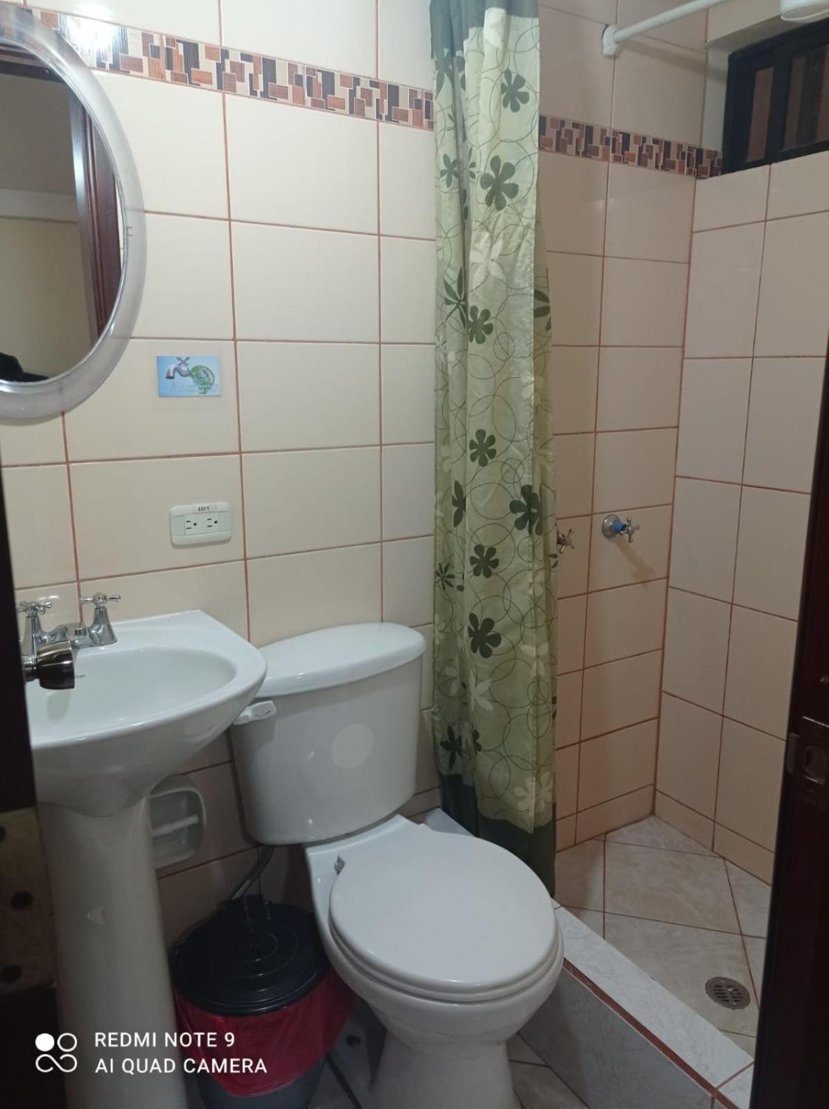 Twin Room With Private Bathroom photo 3