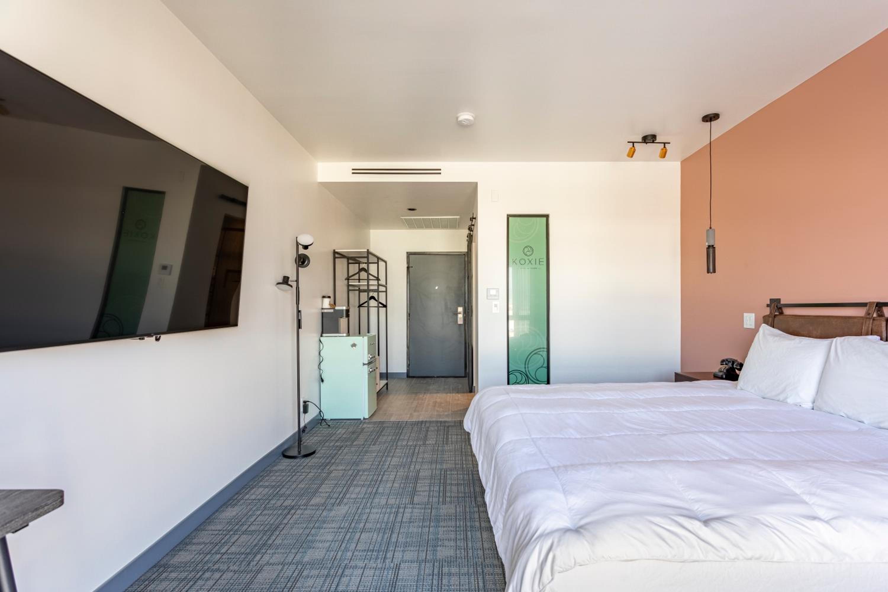 Superior King Room