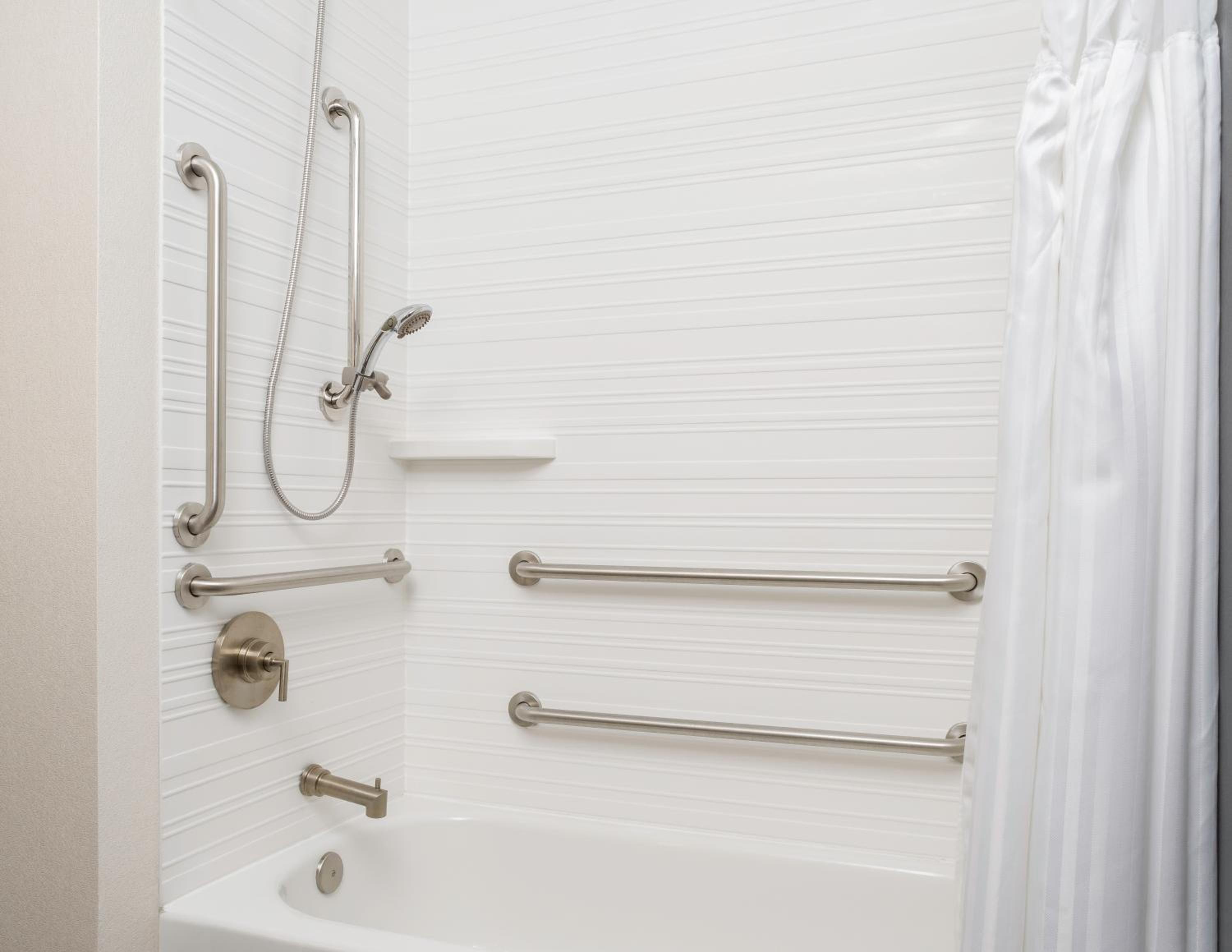 Deluxe King Room - Mobility Access - Photo 2