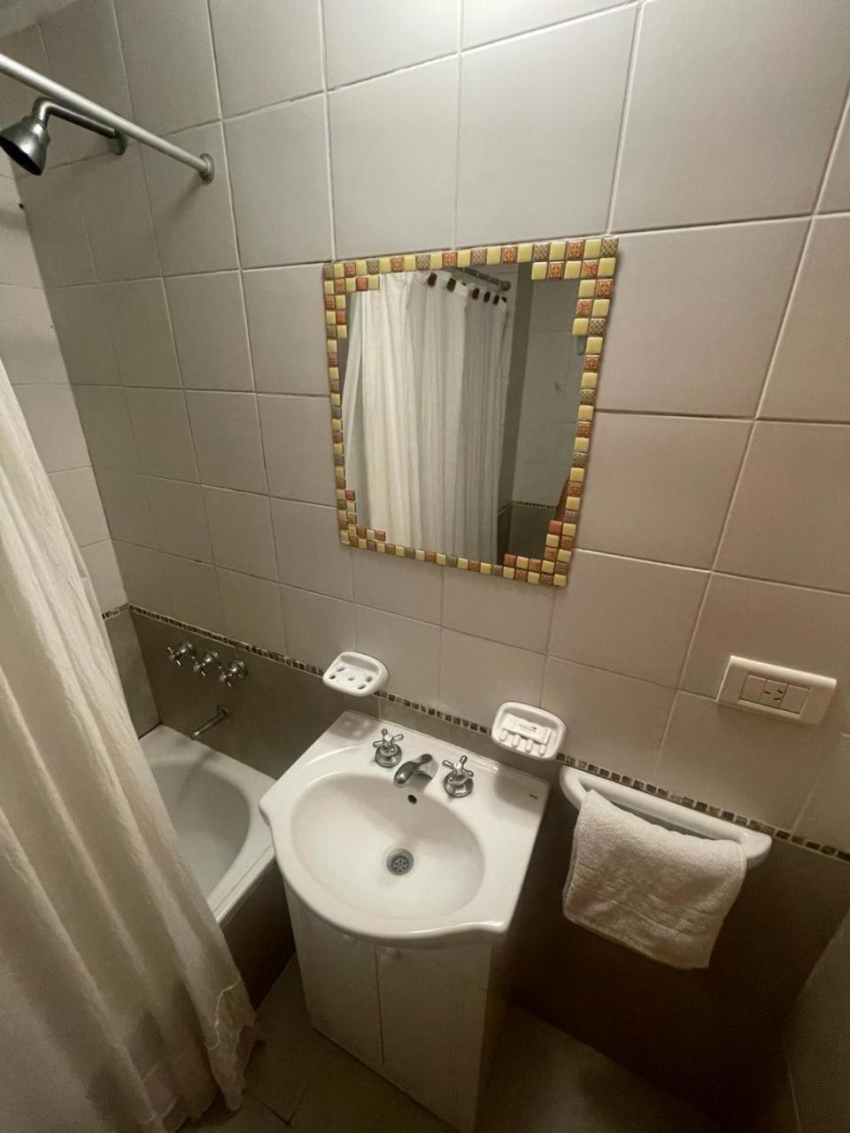 One-Bedroom Apartment photo 3