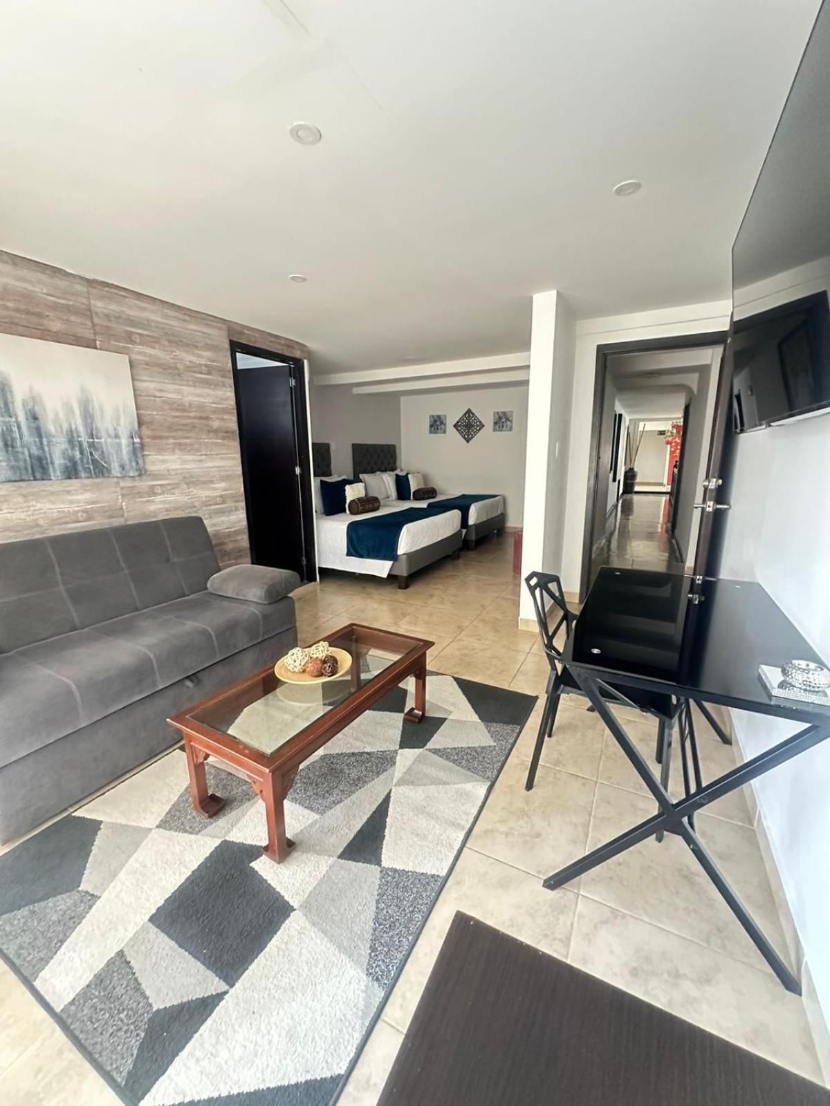 Family Suite photo 2