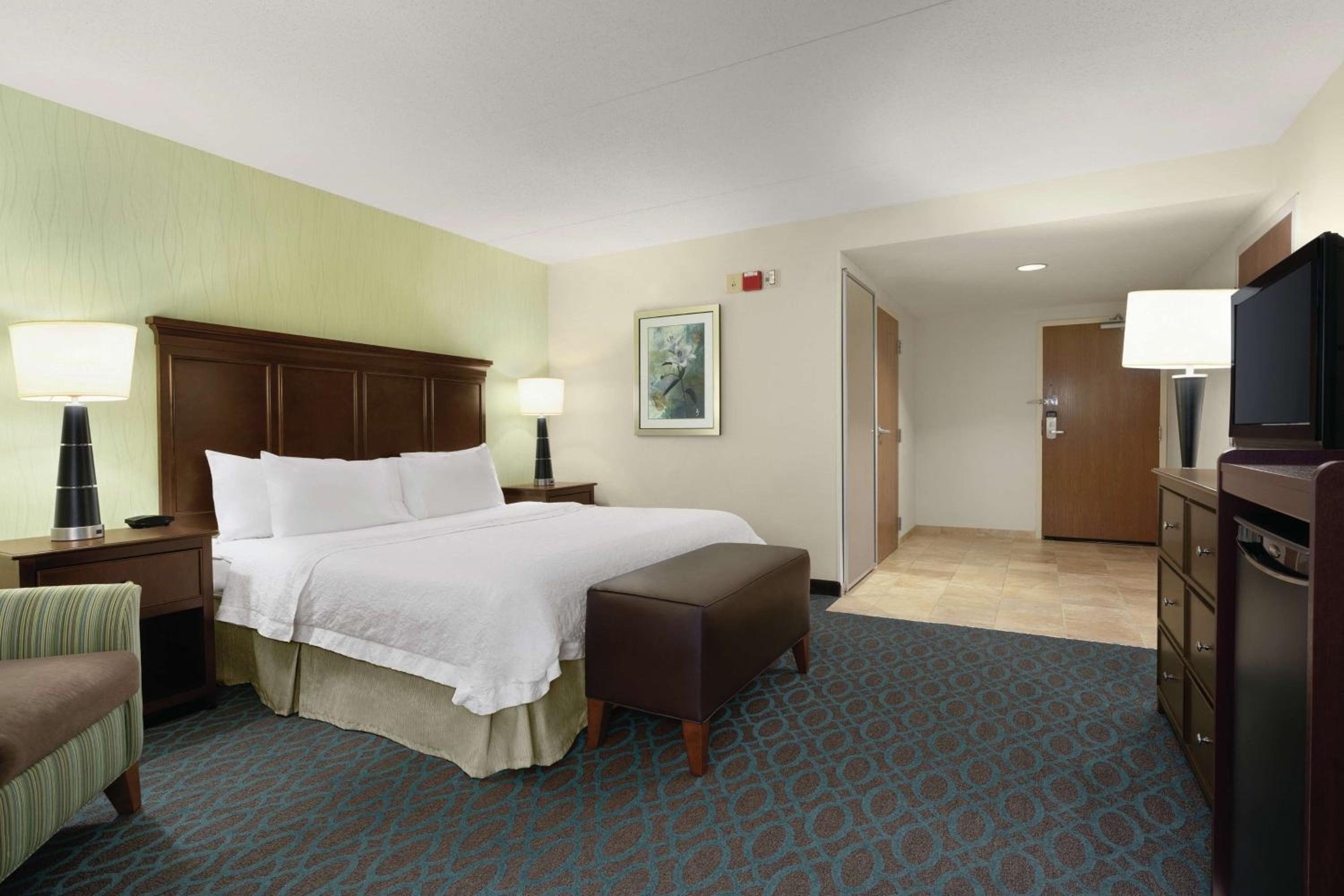 King Room - Mobility Access/Non-Smoking - Photo 1