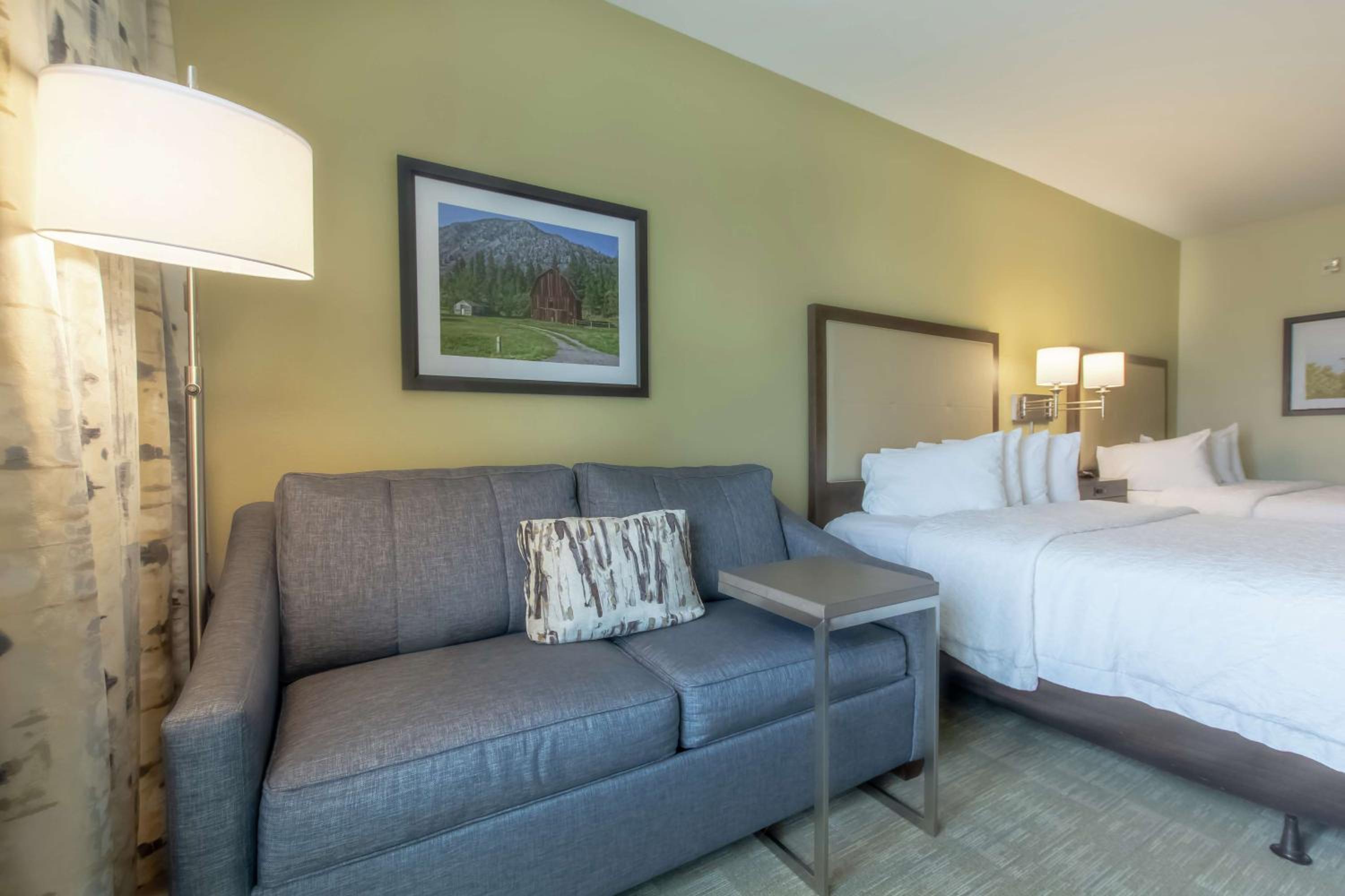 Suite with Two Queen Beds and Bath Tub - Mobility and Hearing Access/Non-Smoking - Photo 1