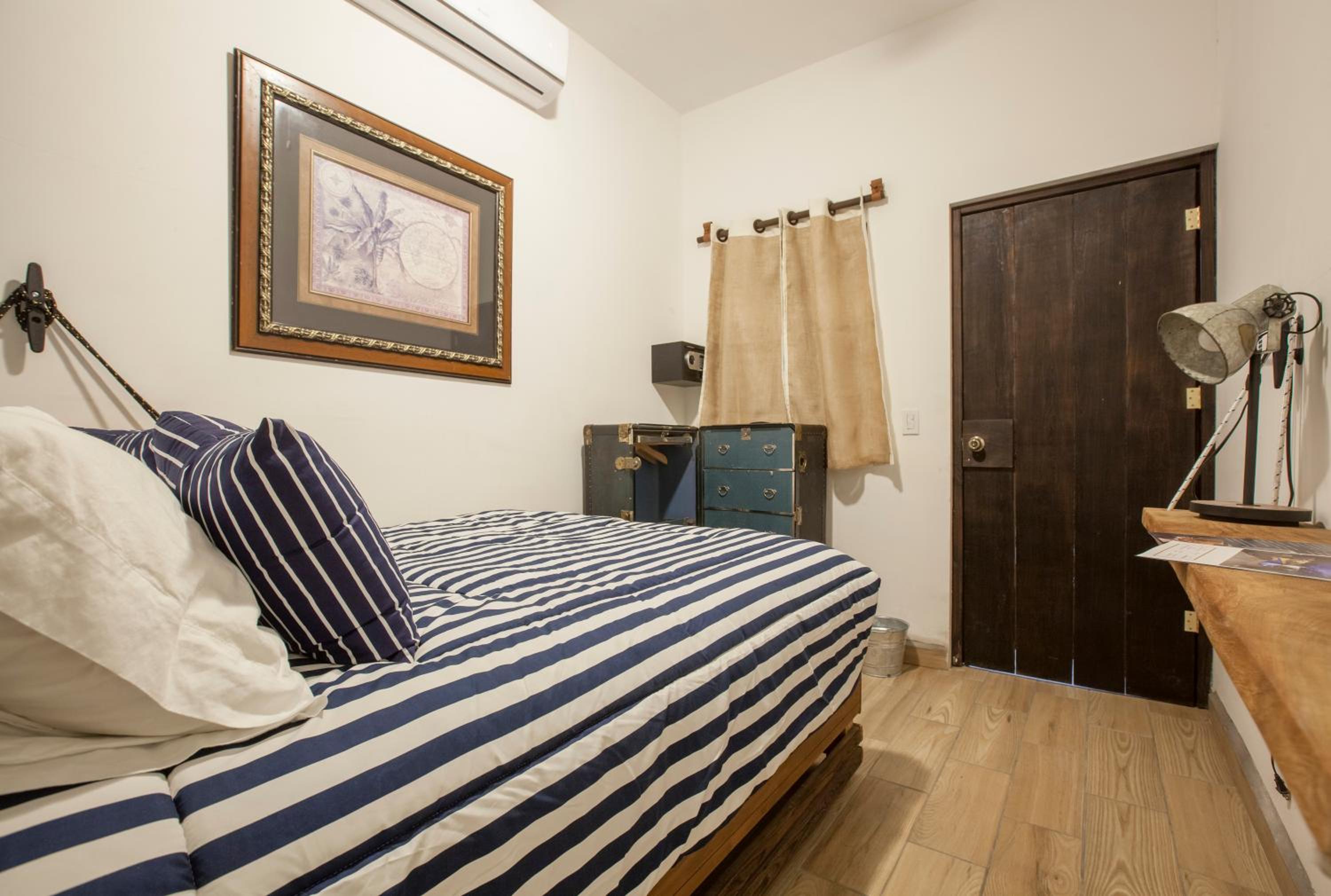 Budget Double Room photo 1