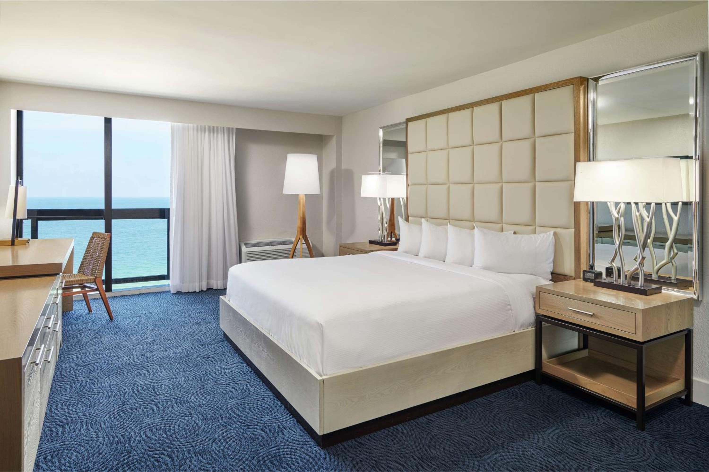 Oceanfront King Suite