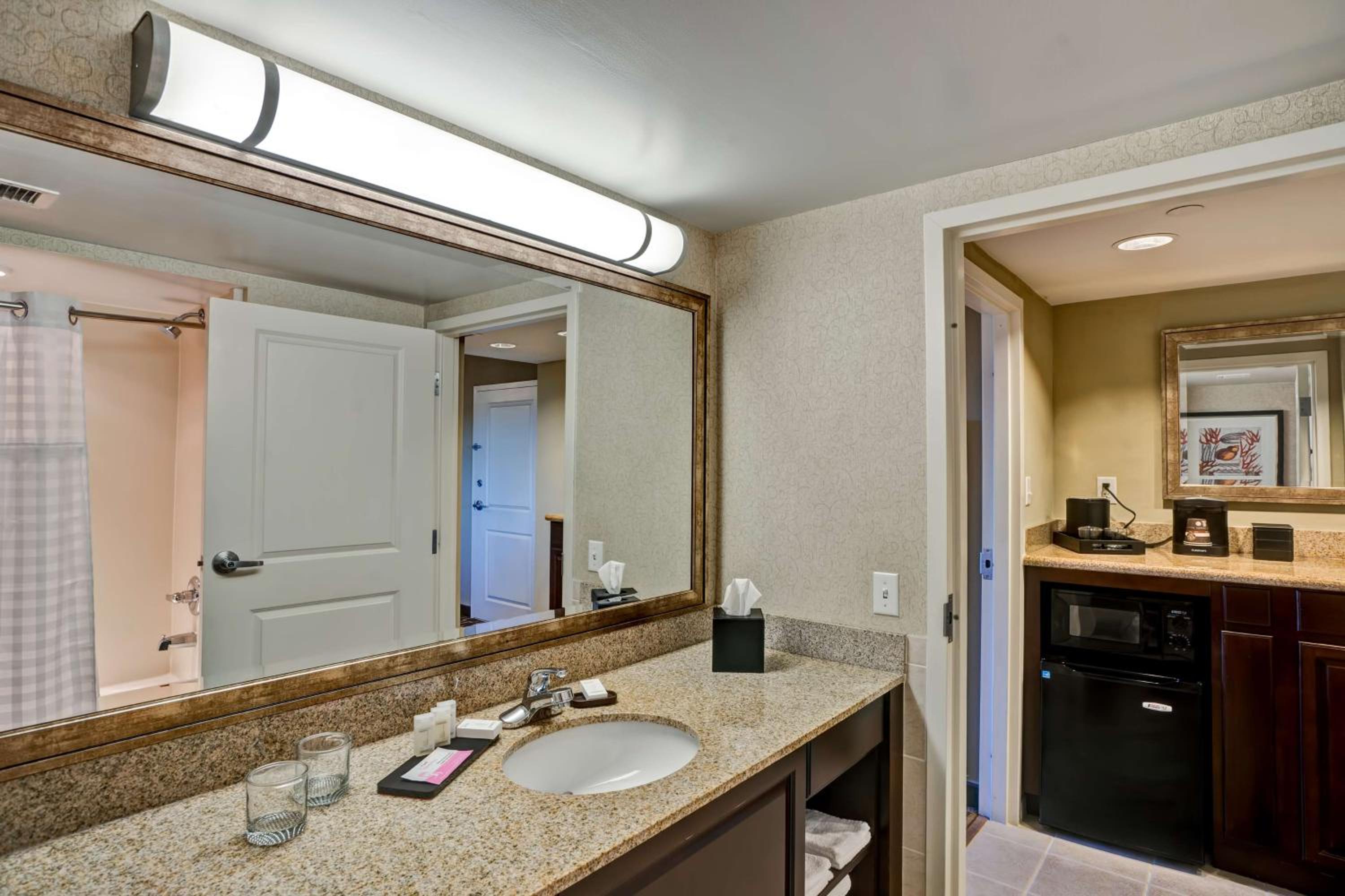 King Suite - Photo 5