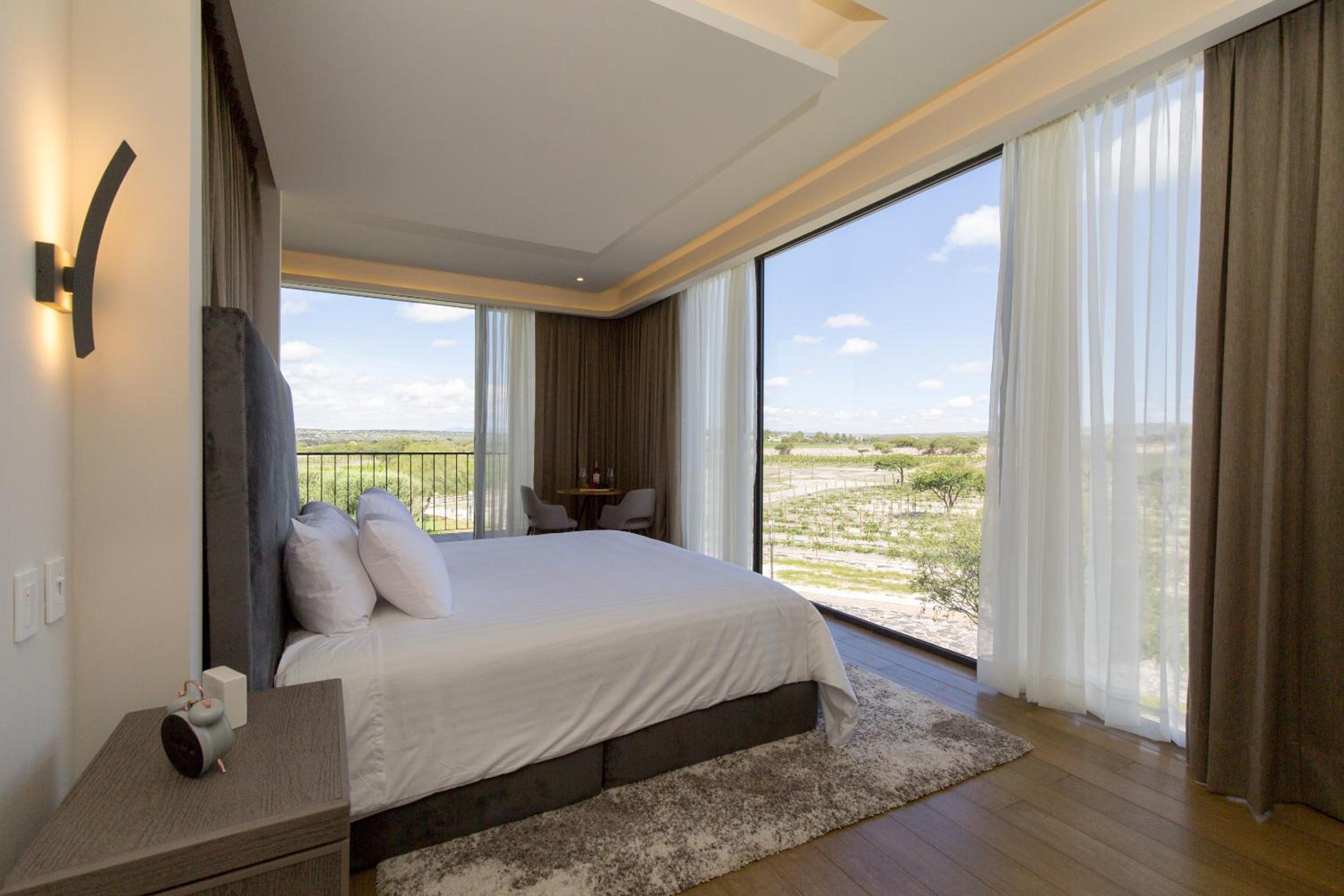 Suite with Balcony