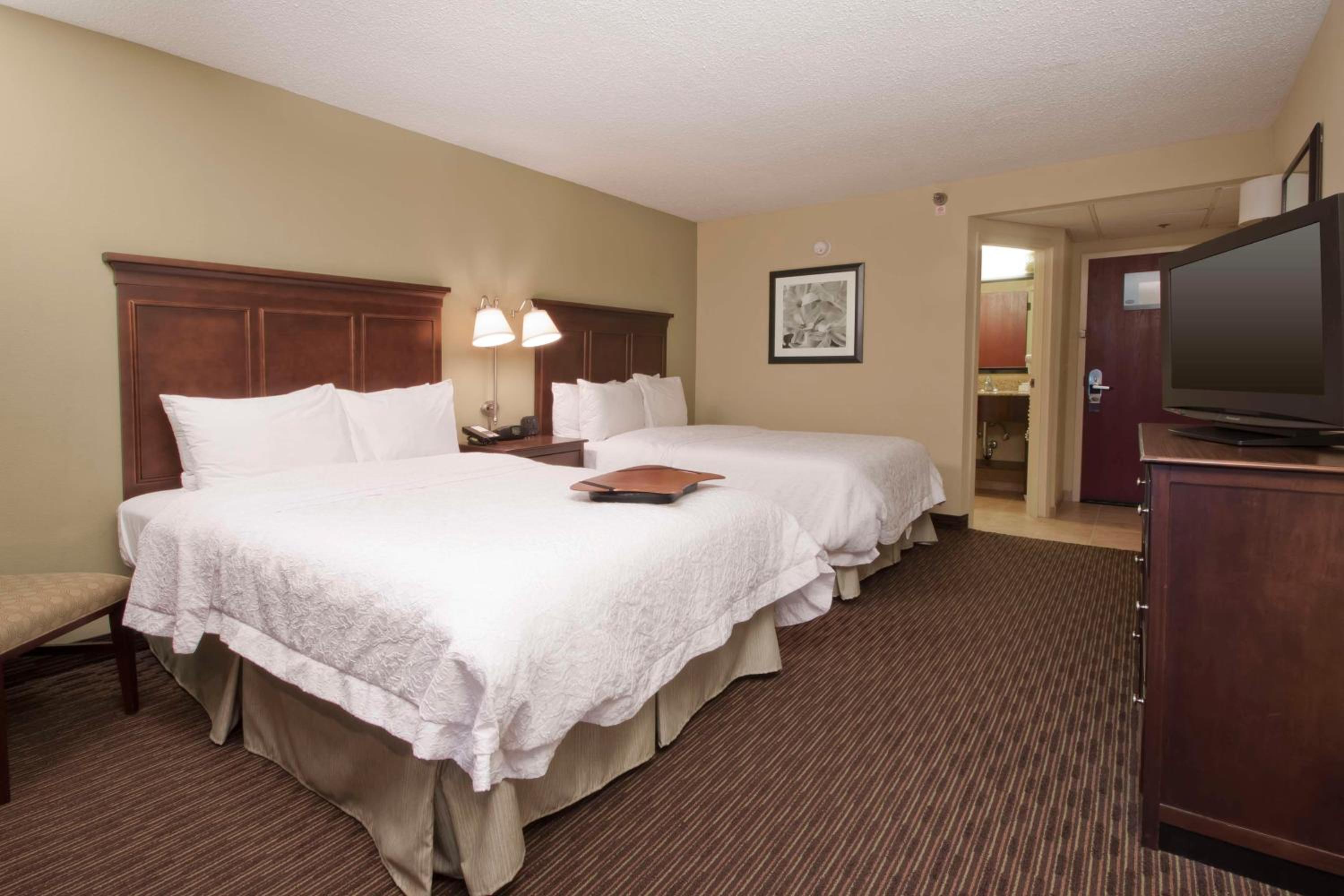 Double Room with Two Double Beds - Non-Smoking