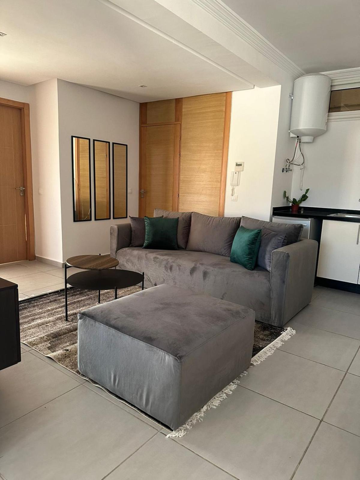 Apartment with Balcony photo 2