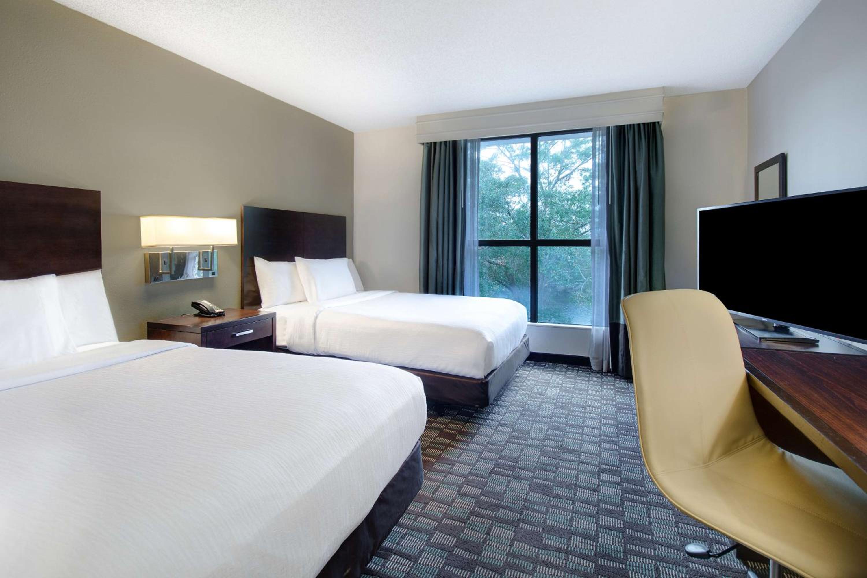 Executive Double Suite - Non-Smoking - Photo 1