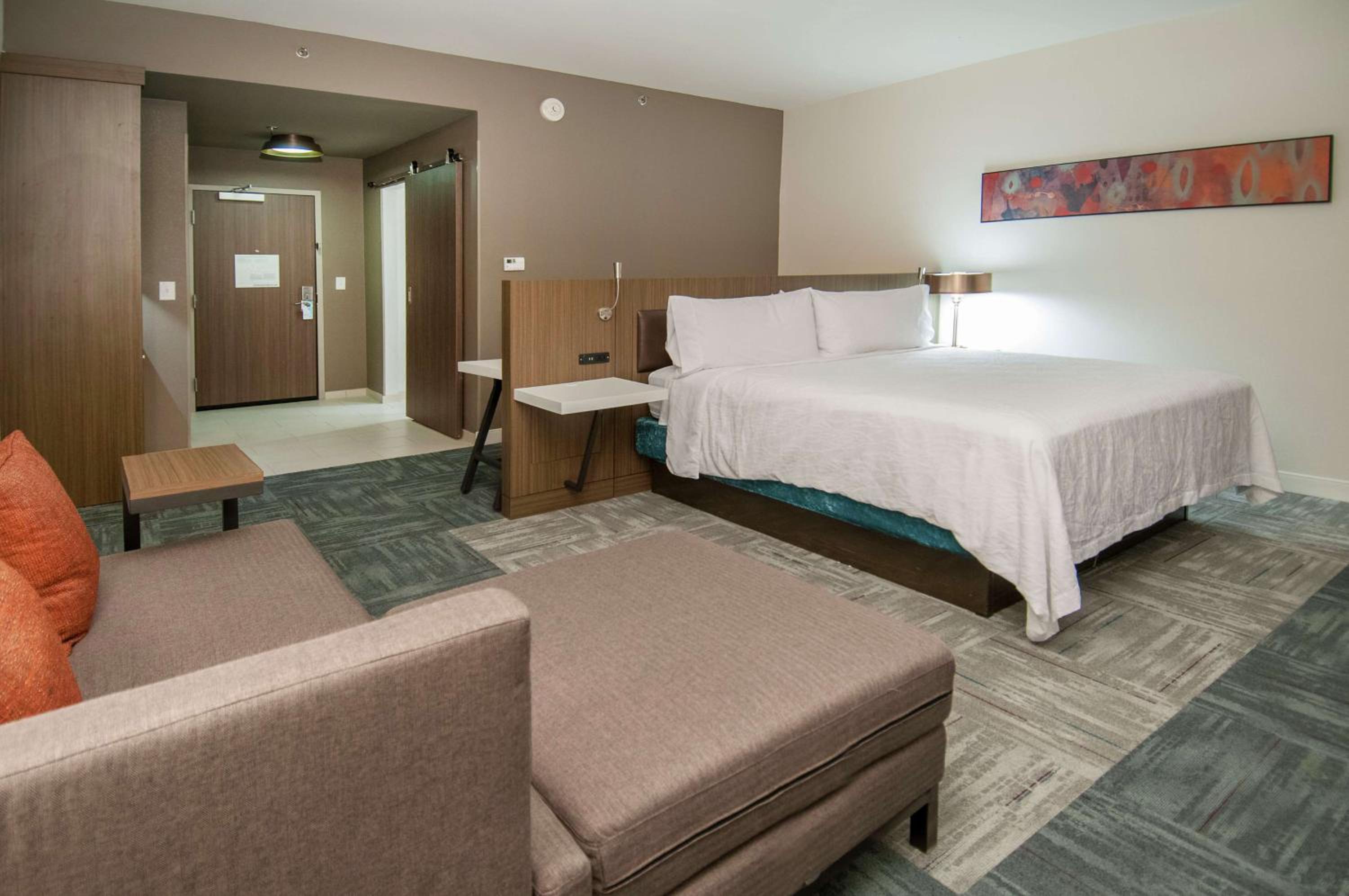 King Room with Whirlpool