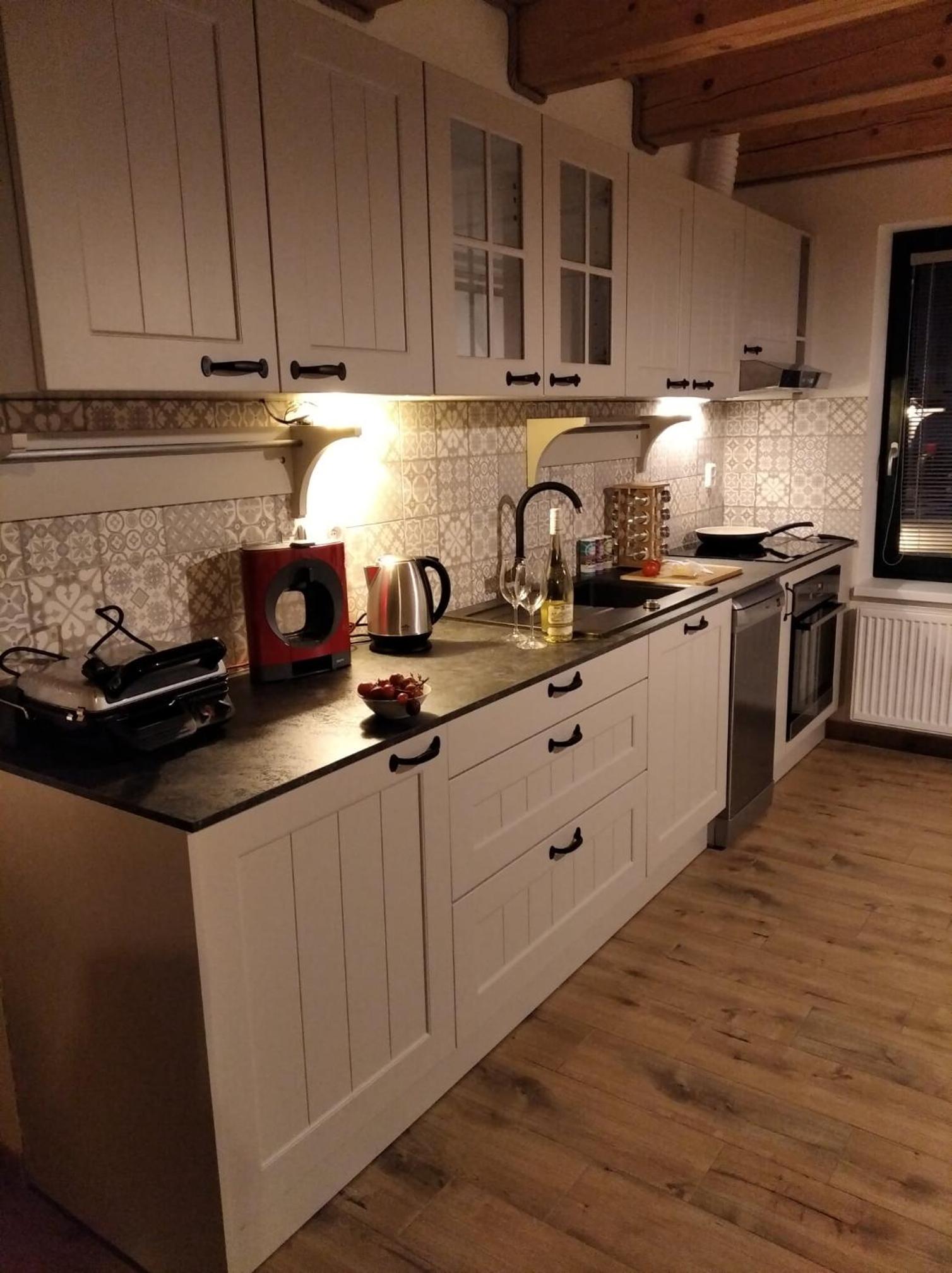 Three-Bedroom House photo 2