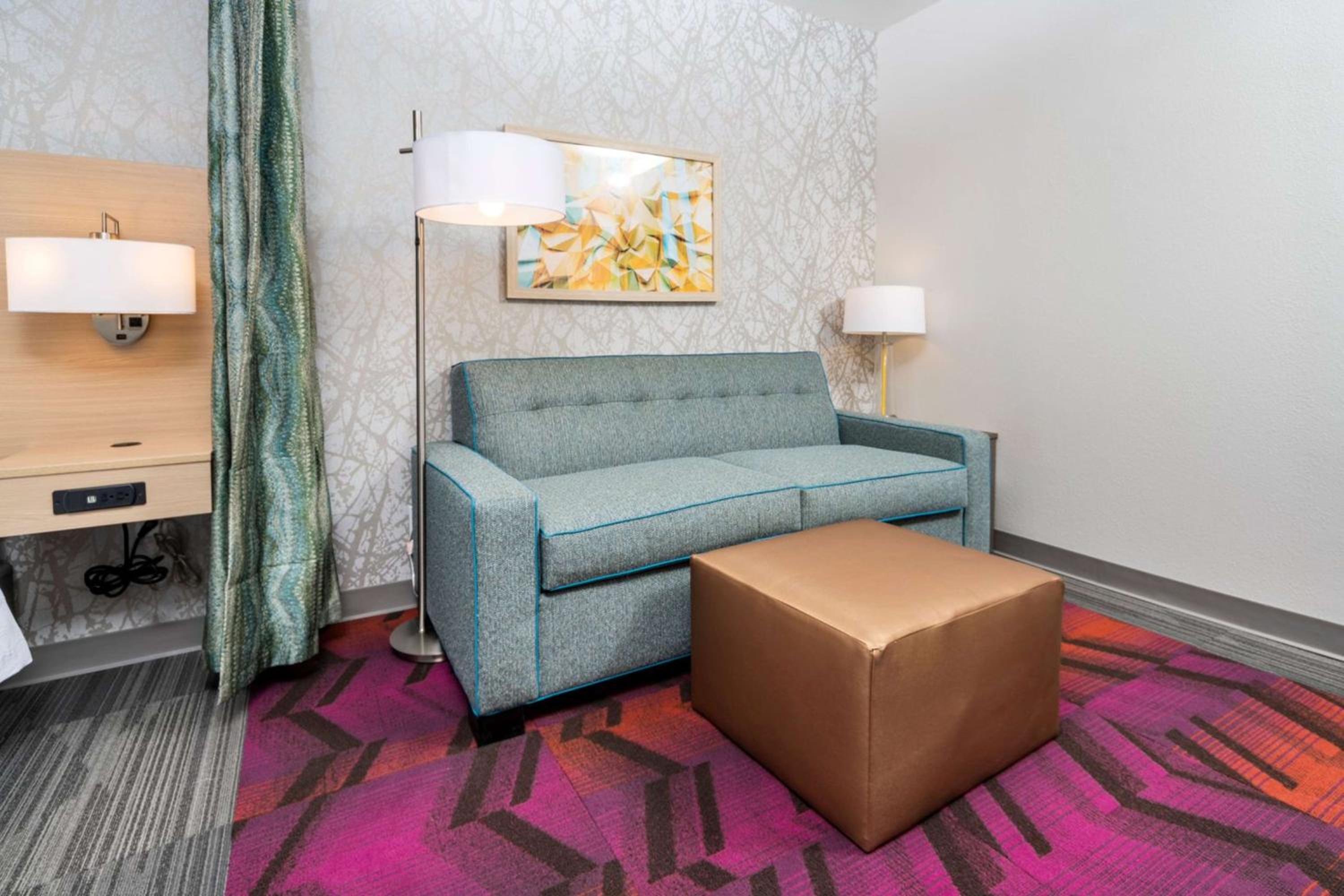 King Studio Suite - Non-Smoking - Photo 5