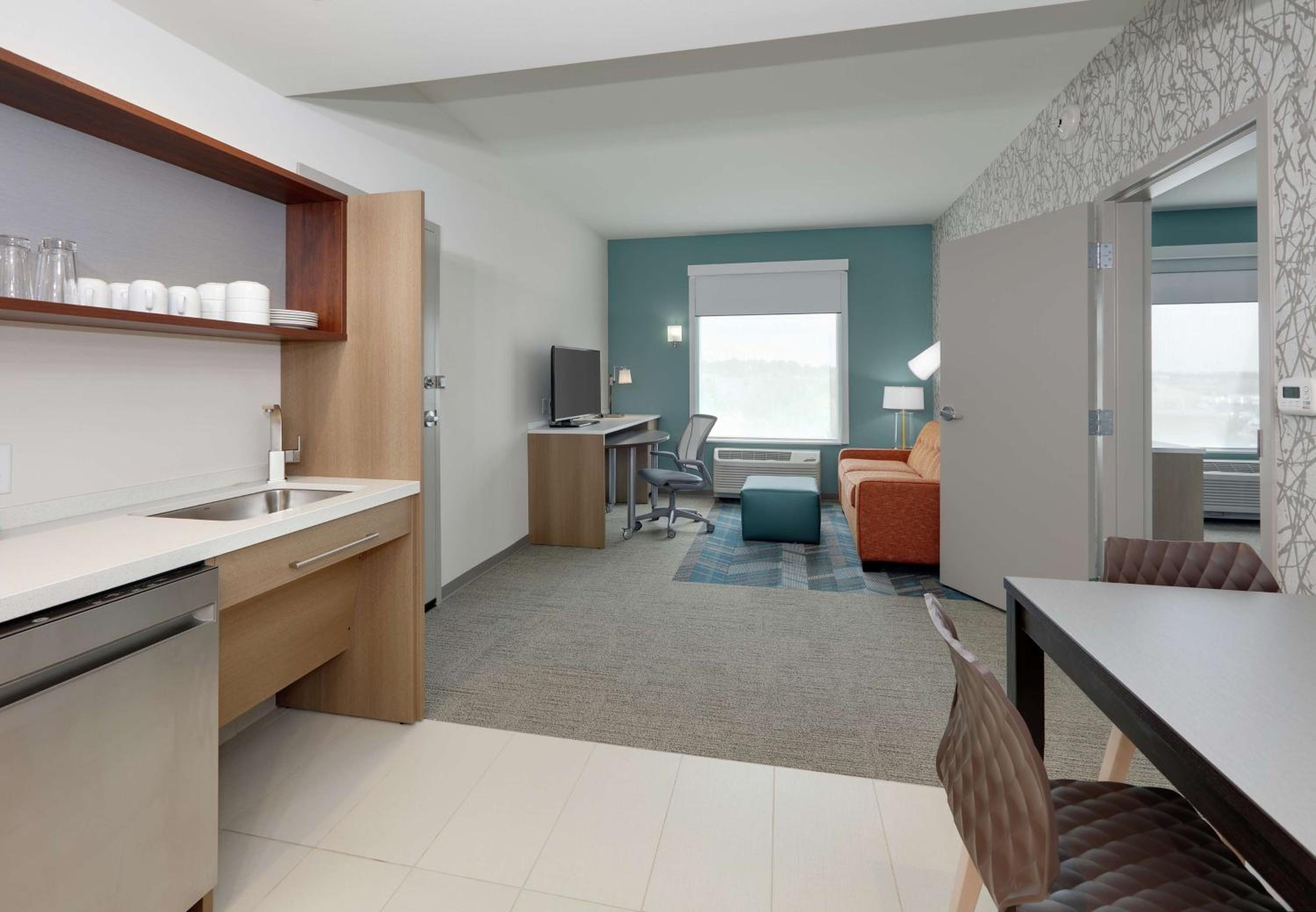 One-Bedroom King Suite - Non-Smoking - Photo 1