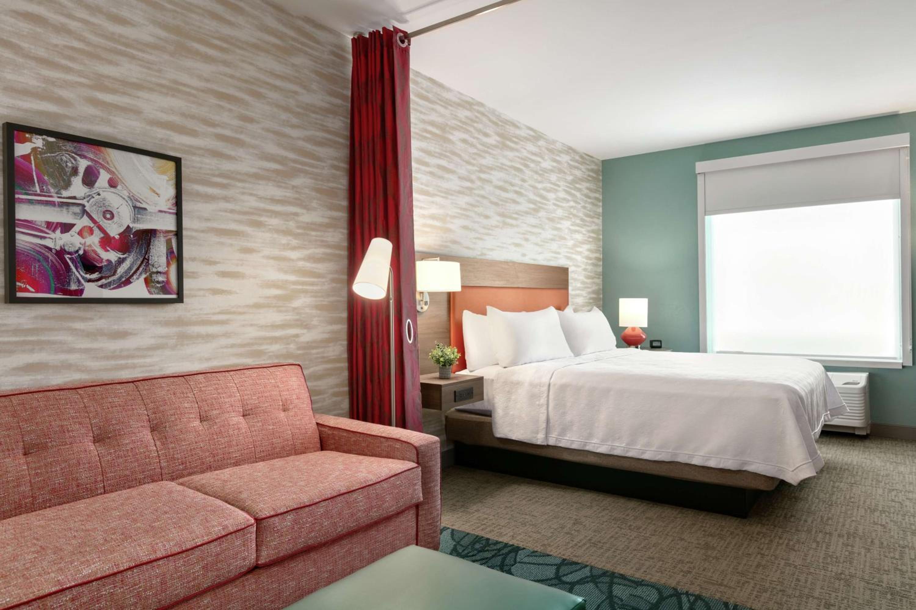 King Studio Suite - Non-Smoking - Photo 2