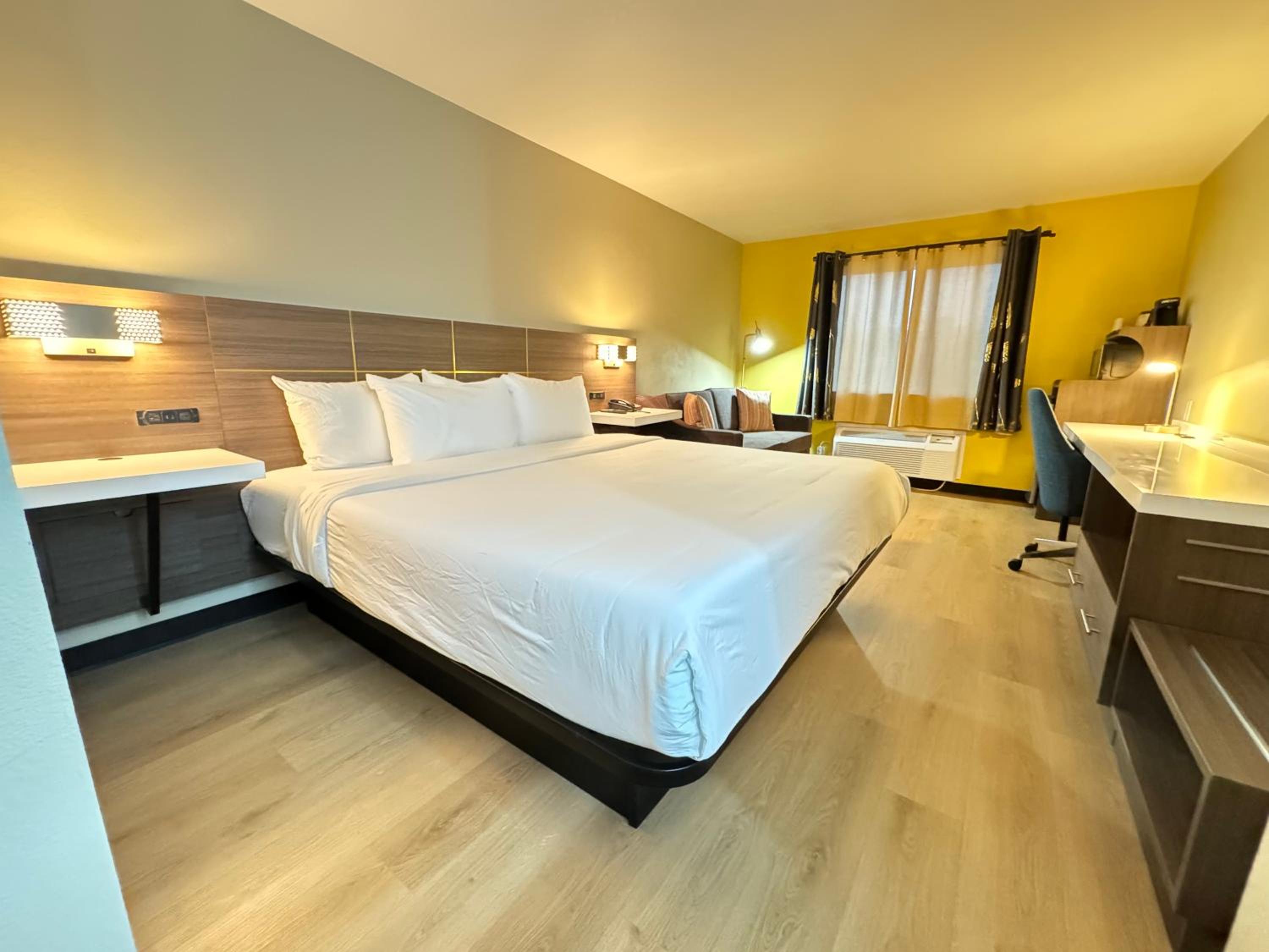 Junior Suite - Photo 1