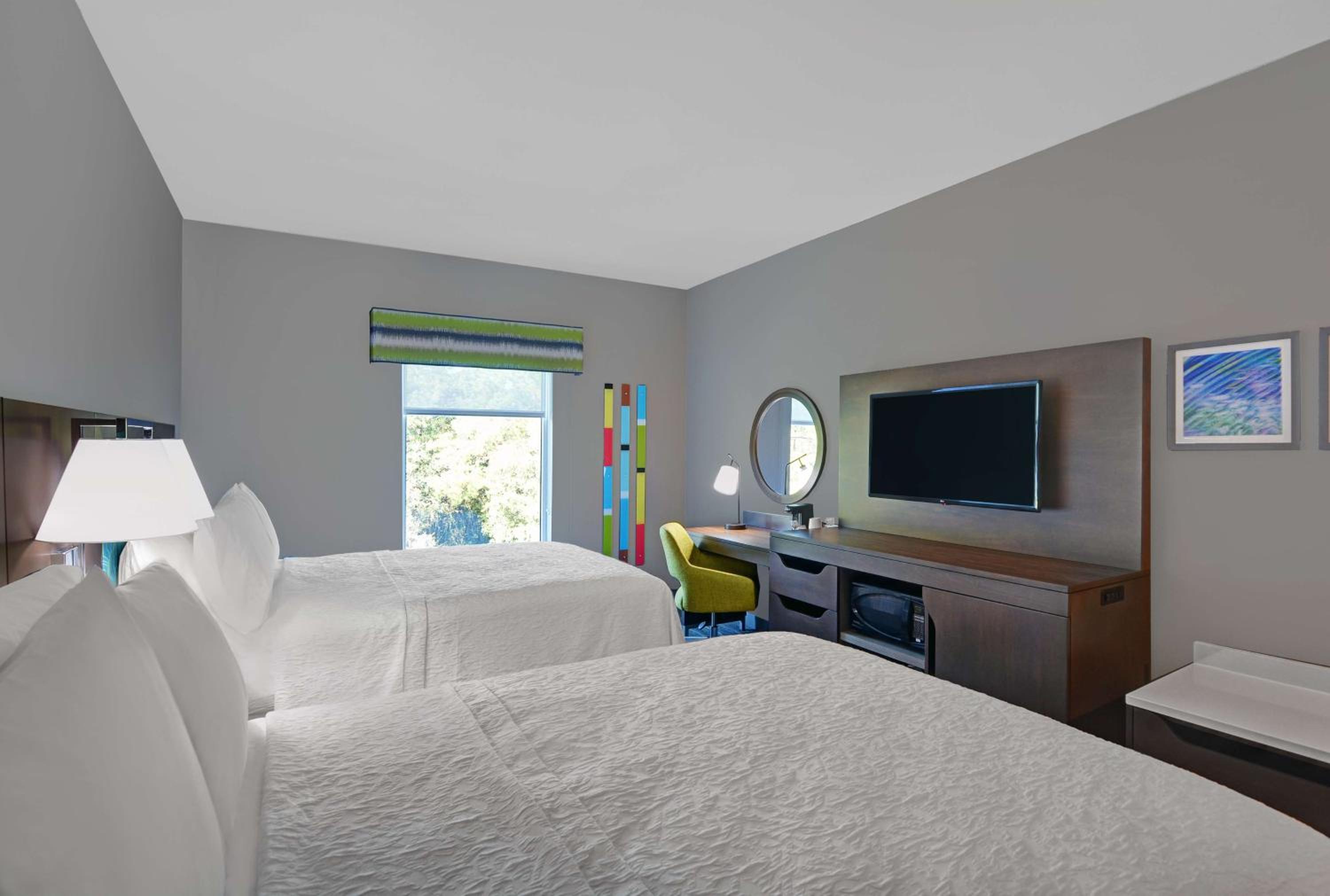 Queen Room with Two Queen Beds - Photo 1