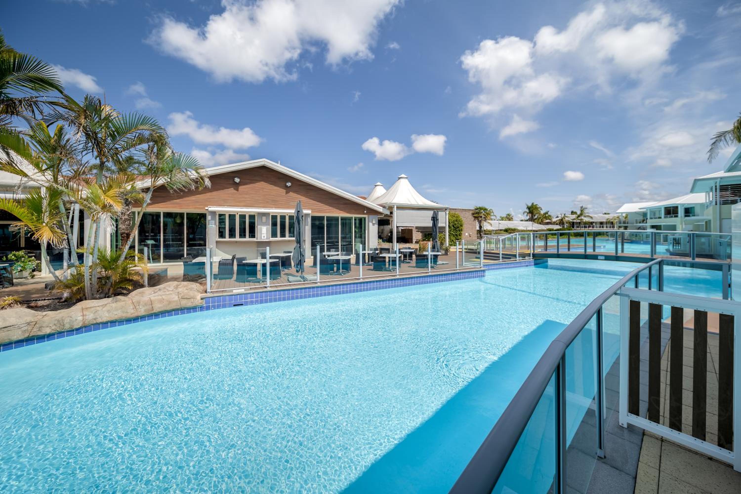 Studio Swim Out - Photo 10