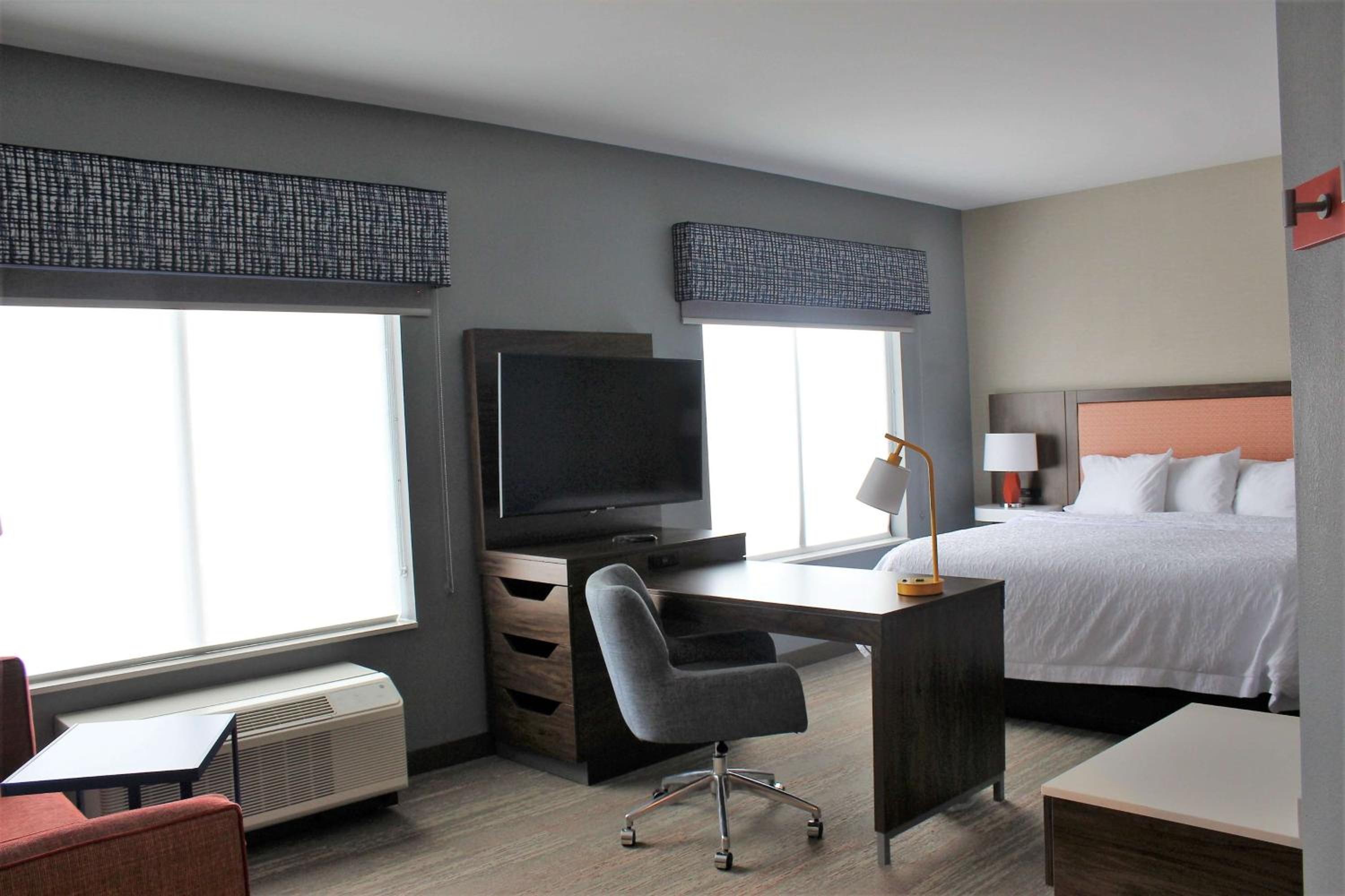 King Studio Suite - Non Smoking - Photo 9