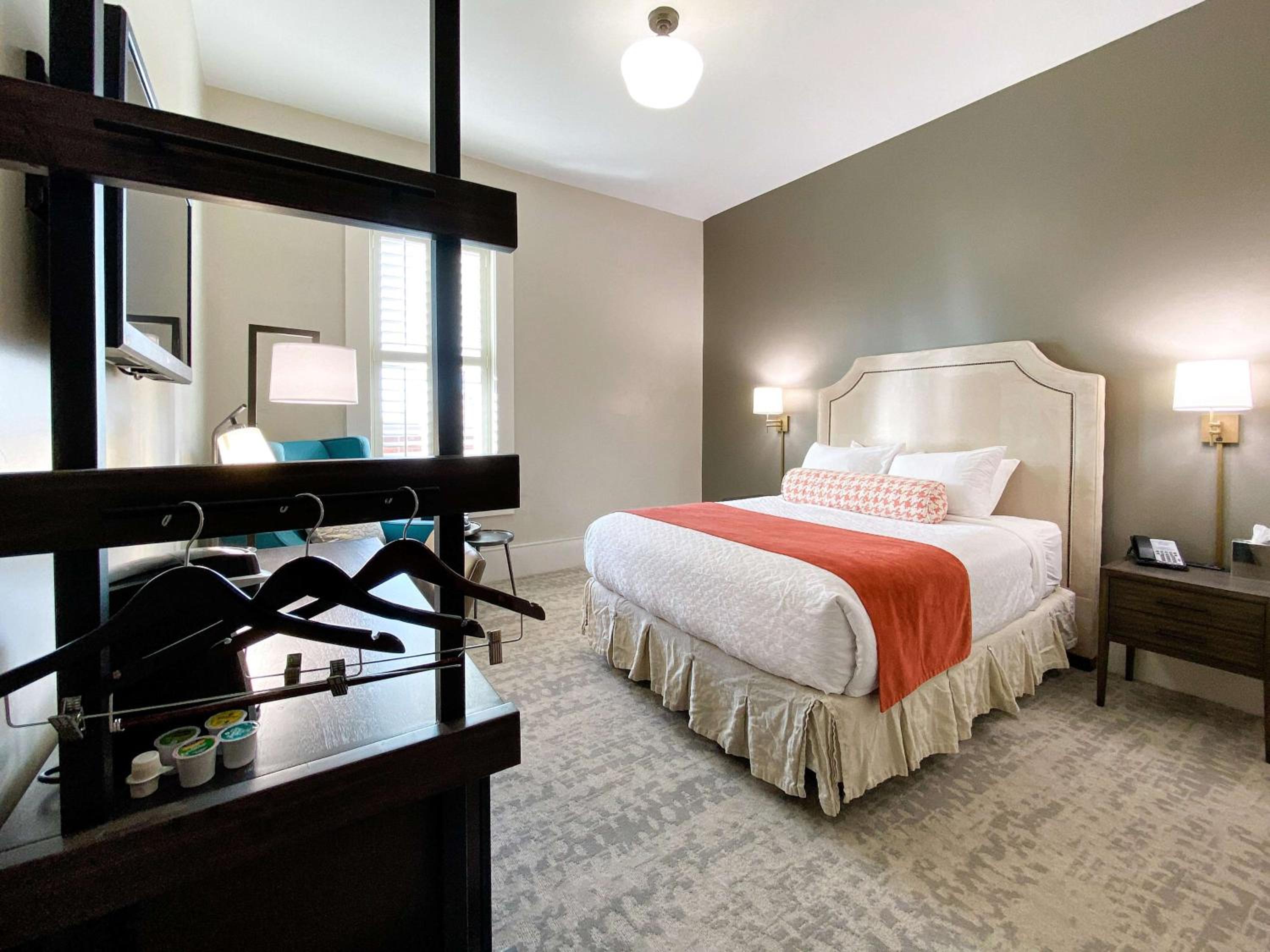 Queen Room - Photo 6