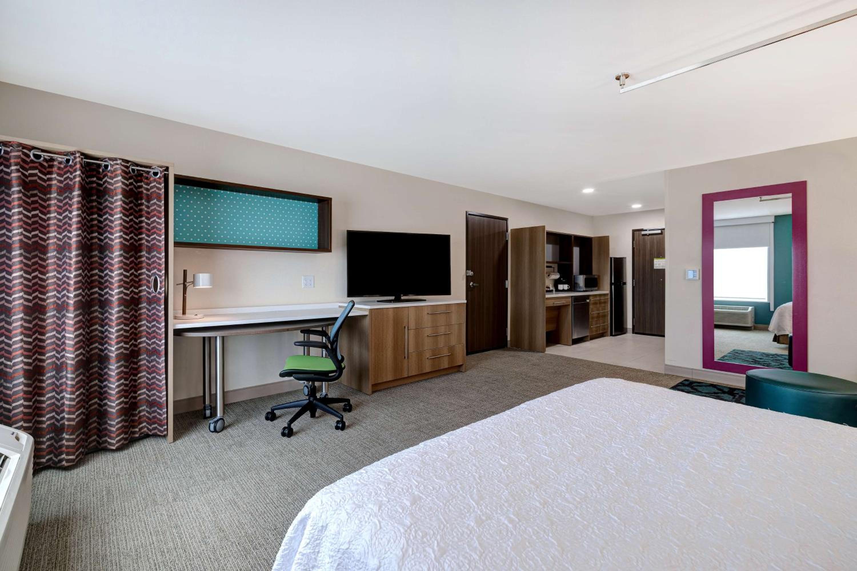 King Studio Suite - Mobility Access/Non-Smoking - Photo 1