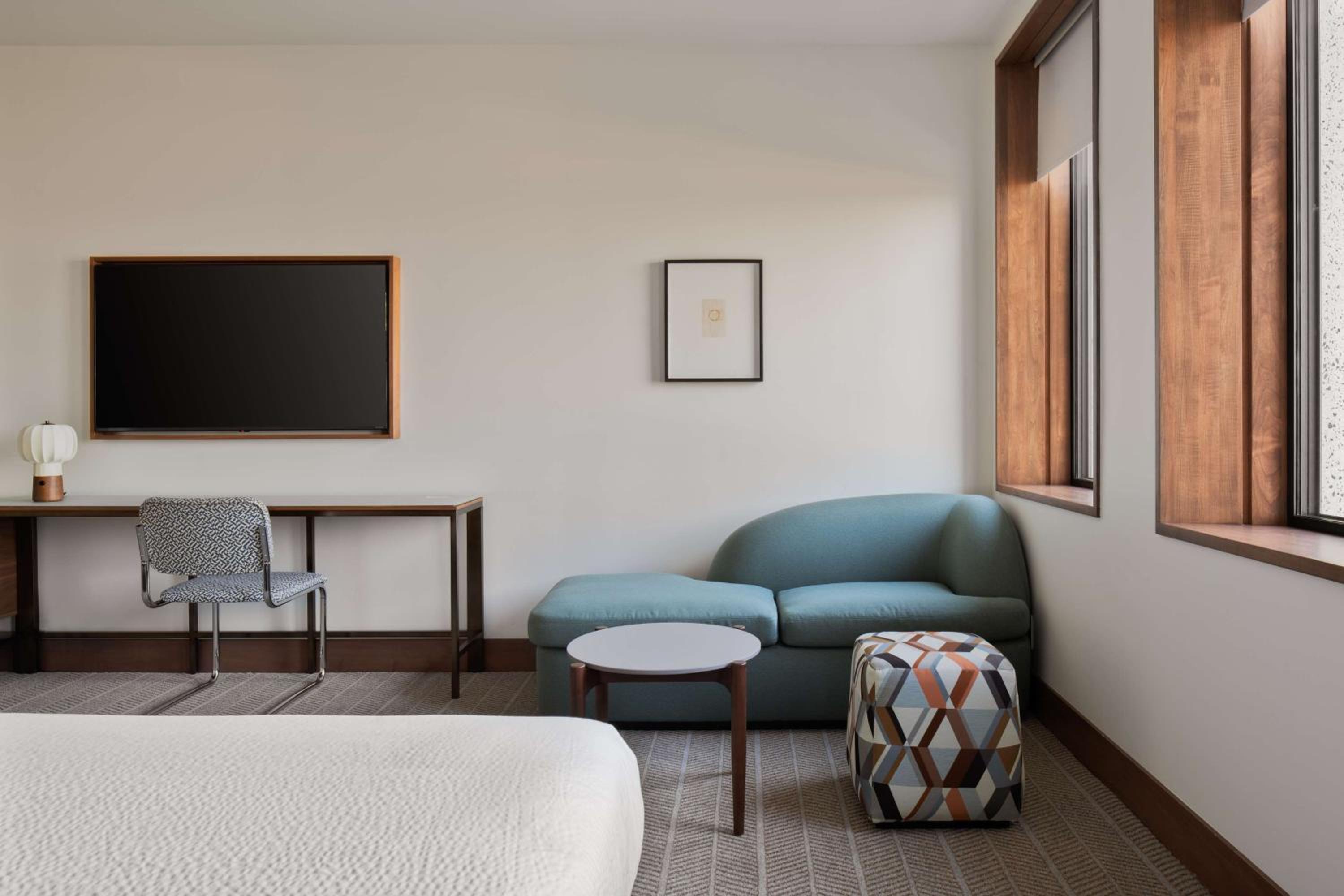 King Suite with Sofa Bed and Water View - Photo 3
