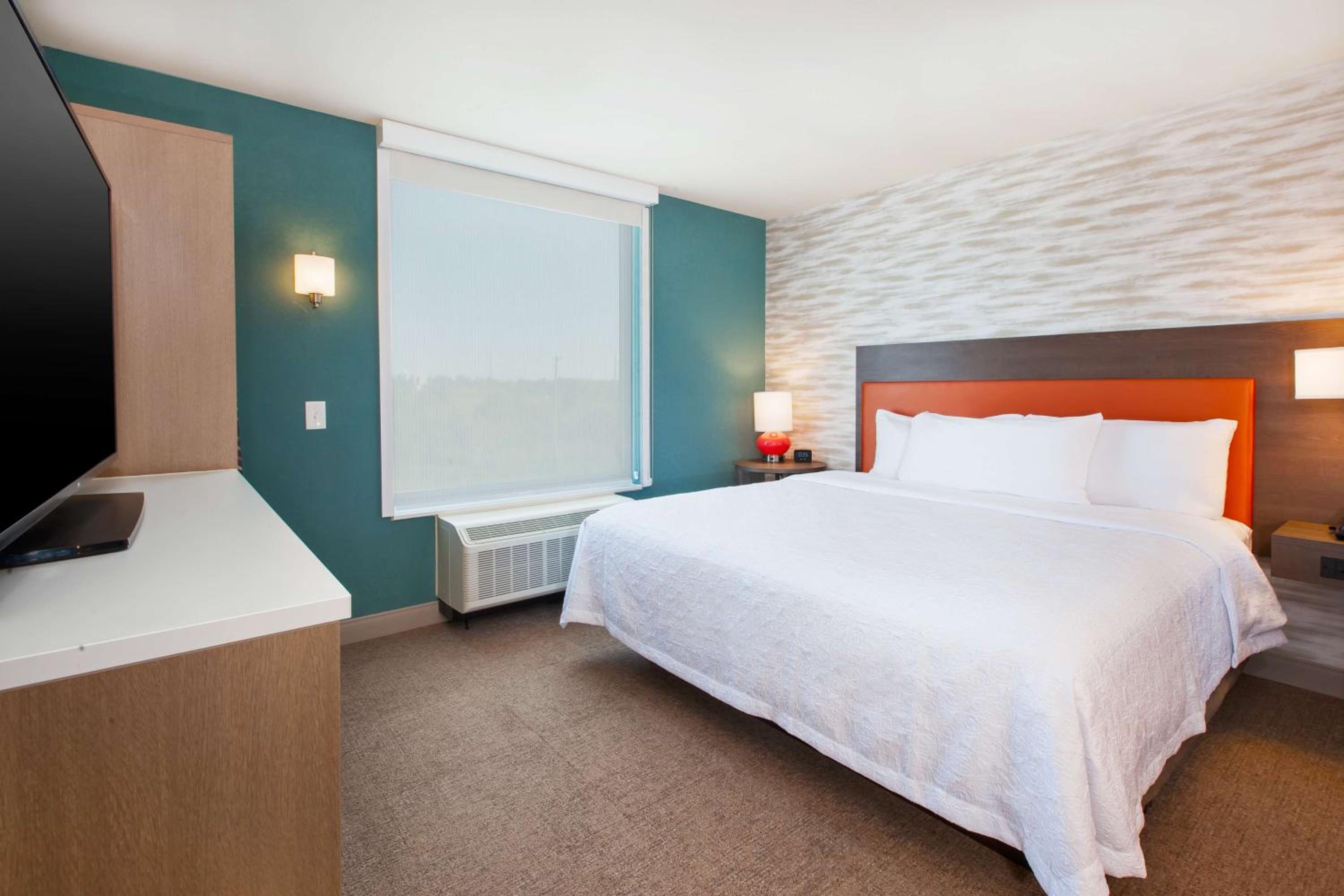 King Suite - Hearing Accessible - Photo 1