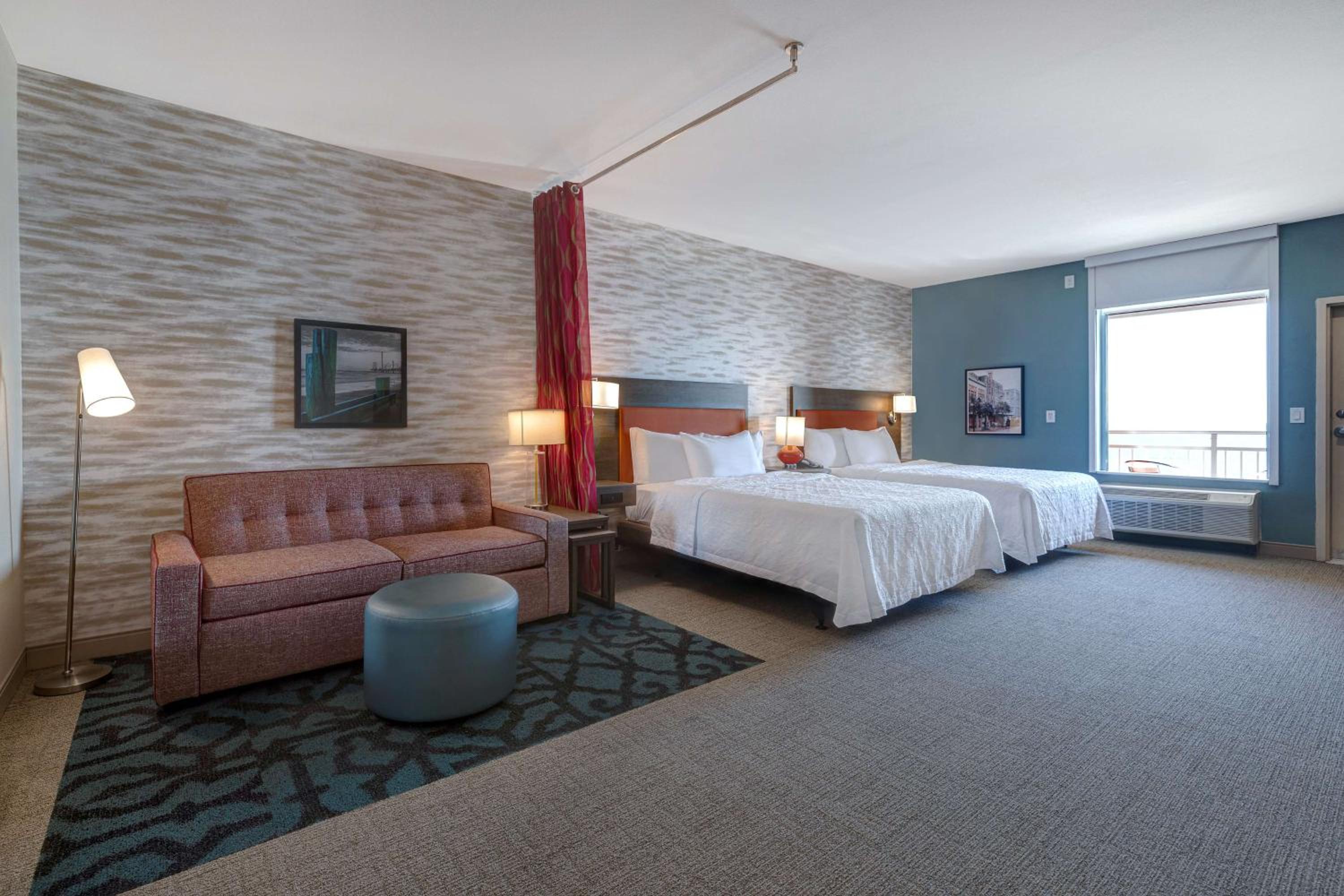 Studio Suite with Two Queen Beds and Tub - Mobility Access - Photo 6