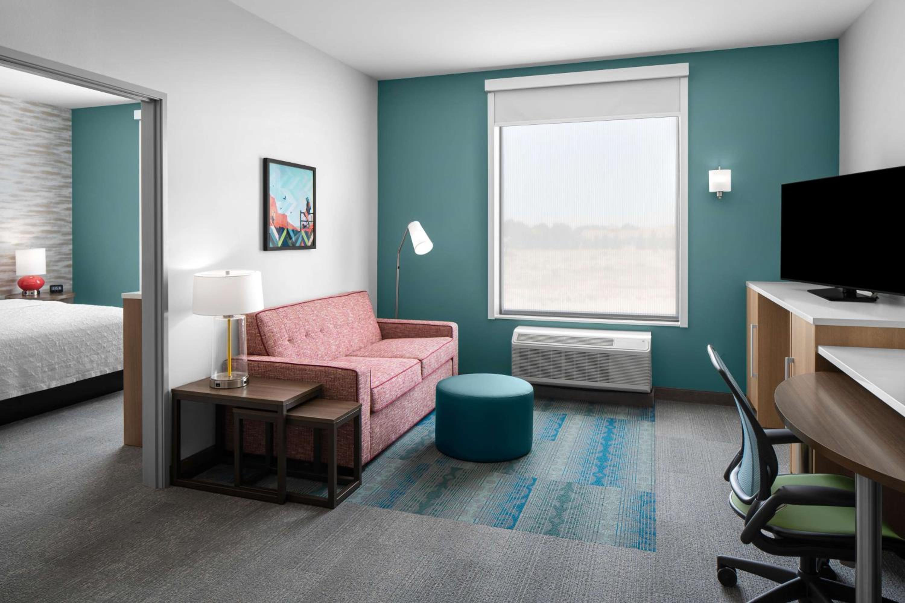 One-Bedroom King Suite - Photo 1