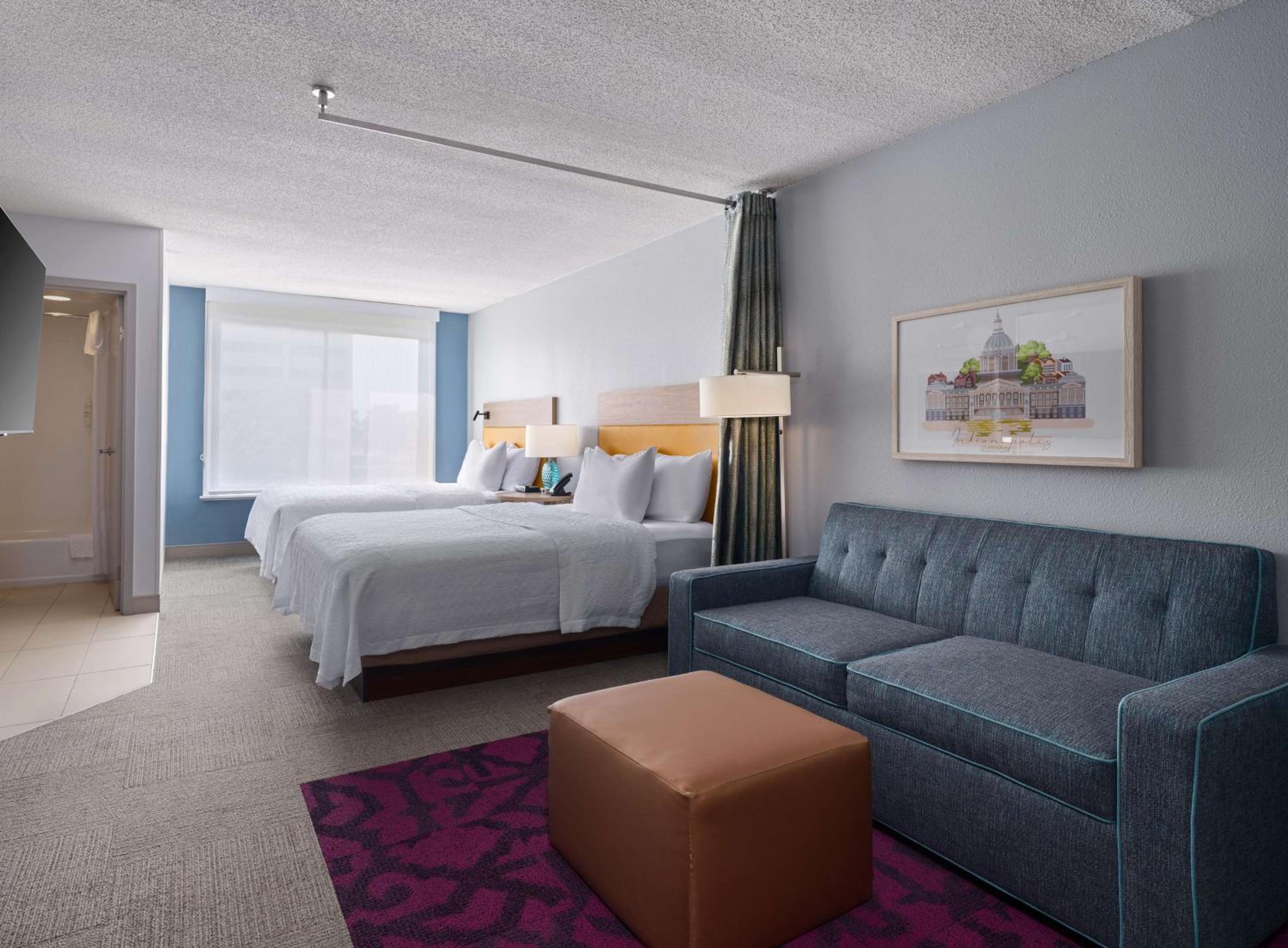 Studio Suite with Two Queen Beds - Photo 2