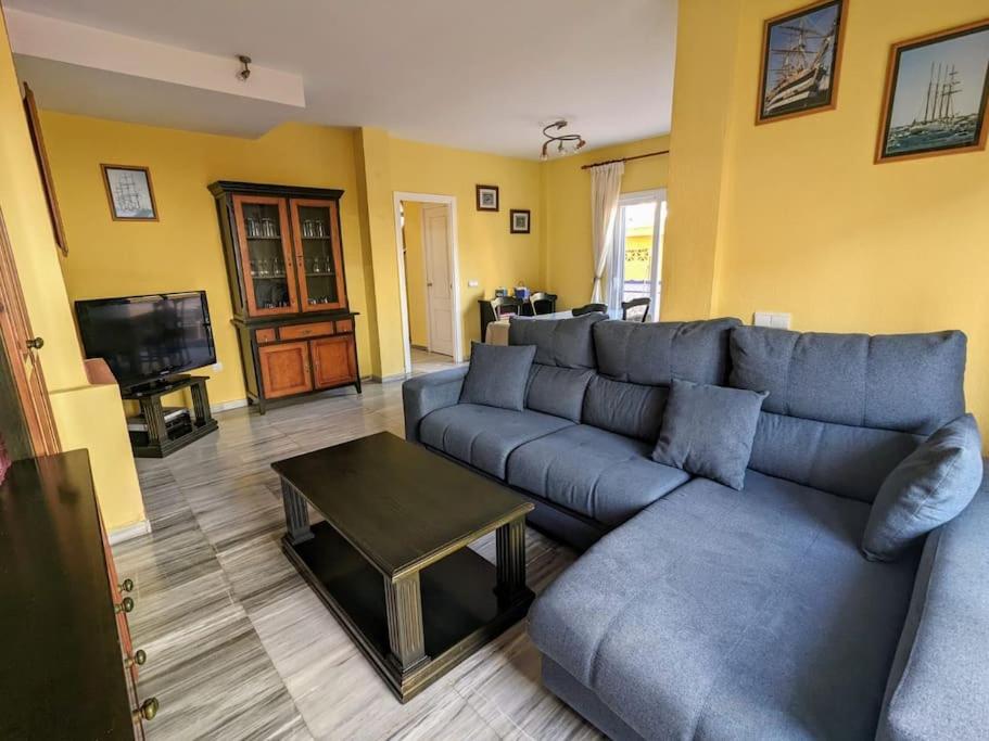 Casa de cuatro habitaciones