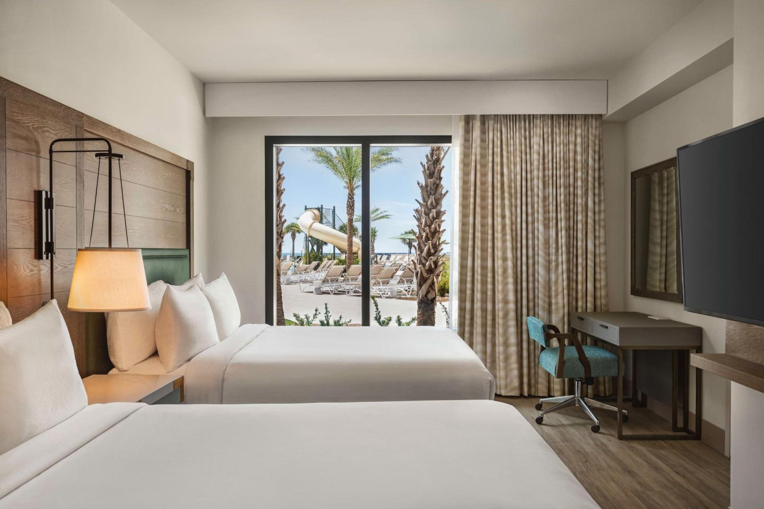 One-Bedroom Suite with Two Queen Beds and Patio - Photo 1