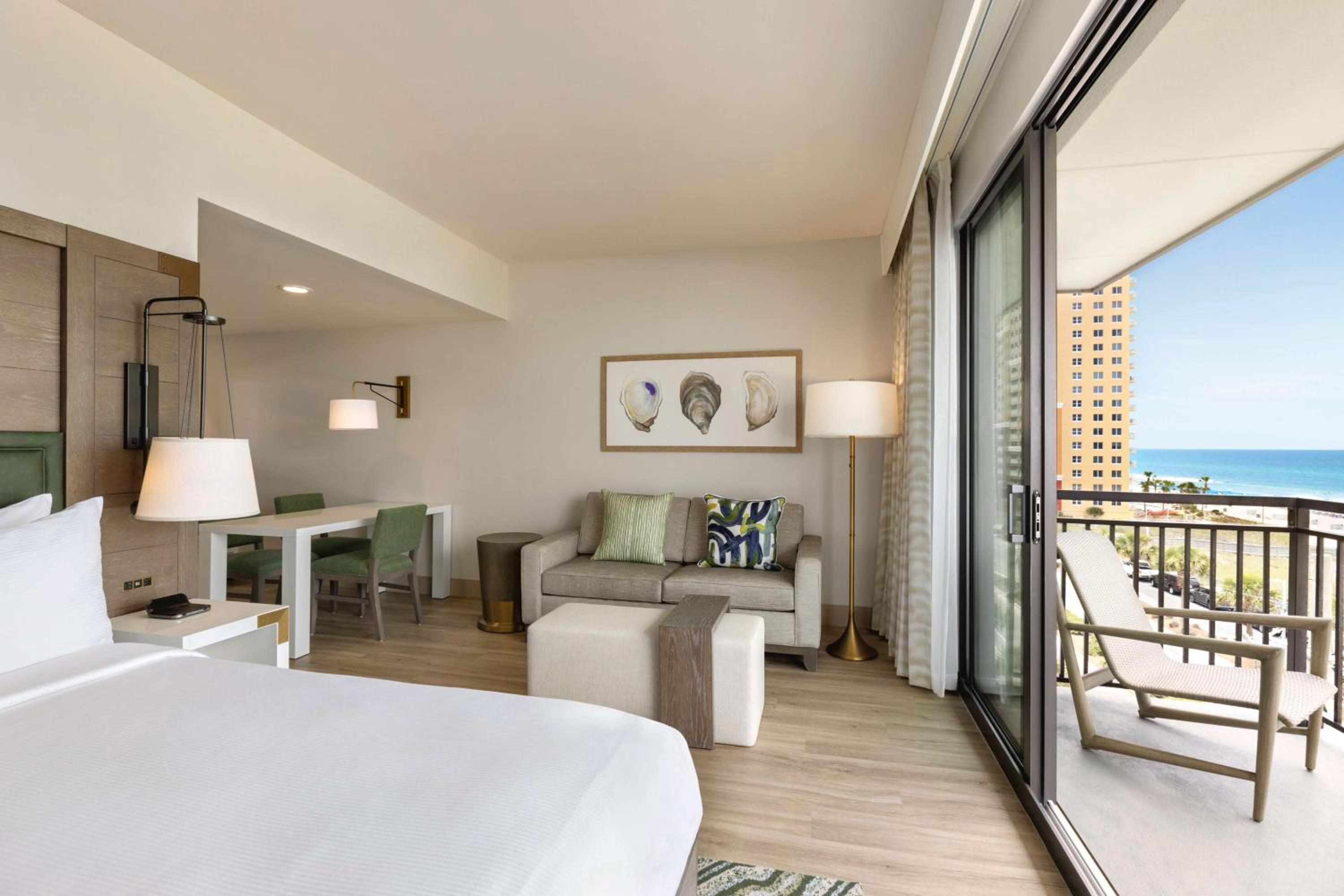 King Studio Suite with Balcony and Gul View