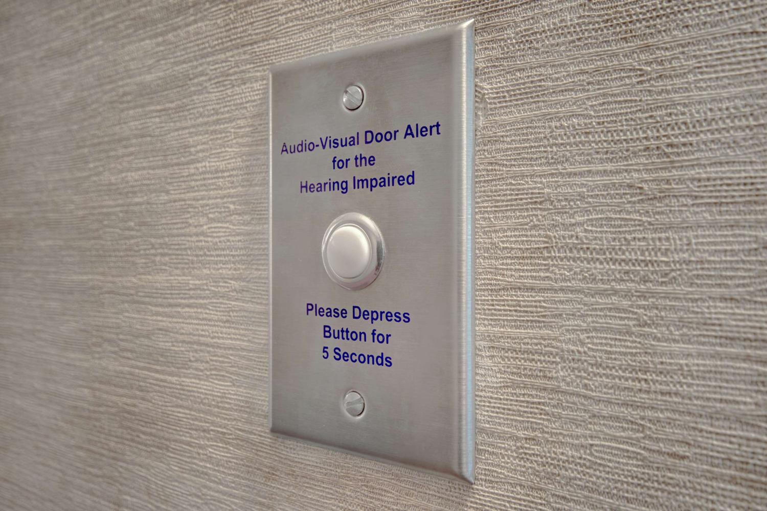 King Studio Suite - Hearing Access - Photo 6