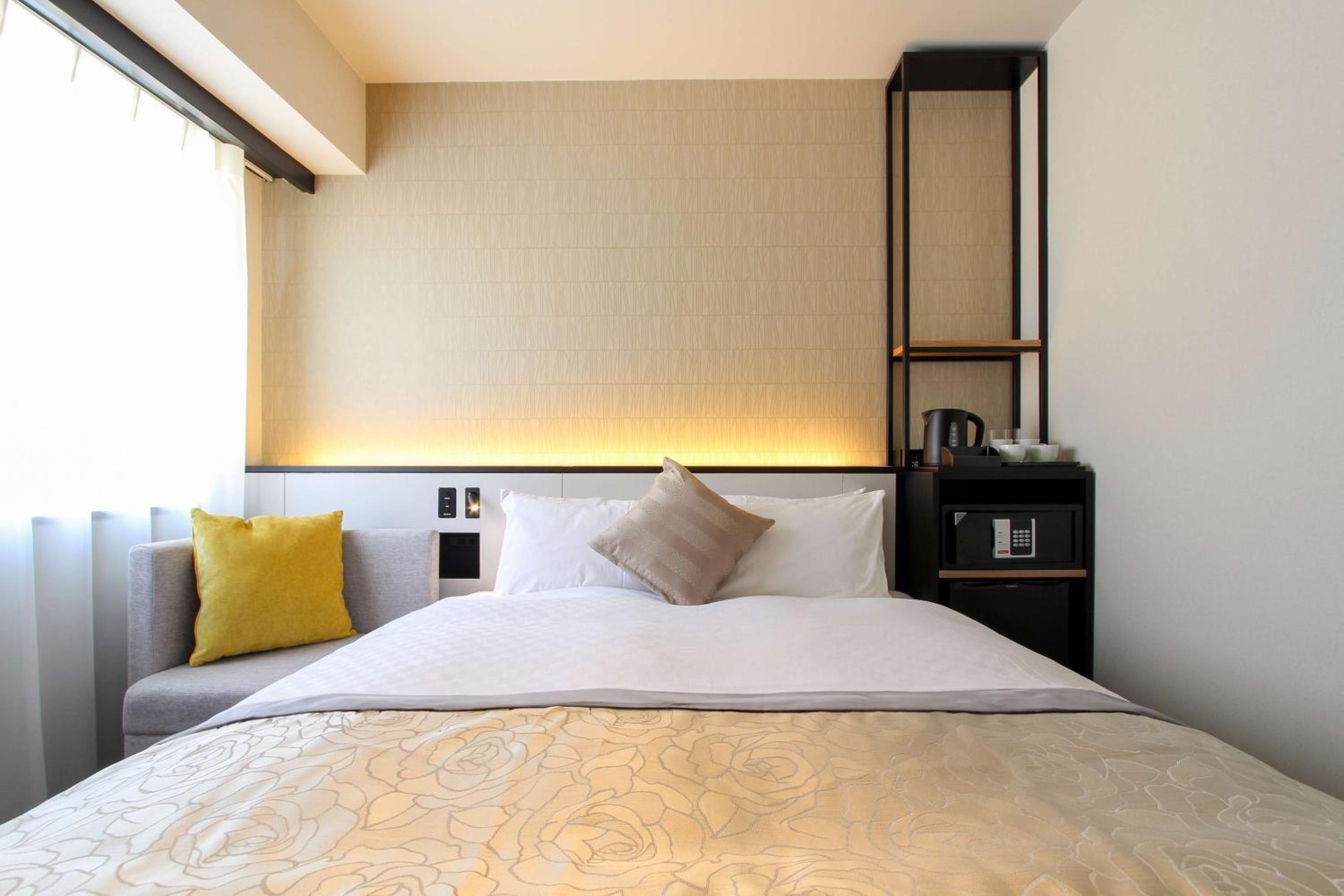 Standard Double Room - Non-Smoking - Photo 7
