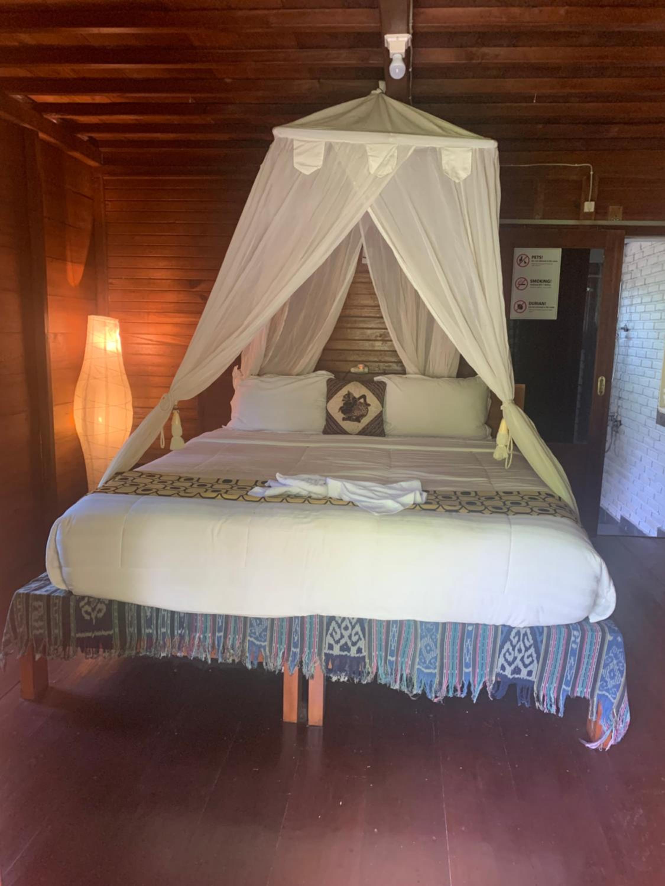 Deluxe Bungalow with Garden View - Photo 6