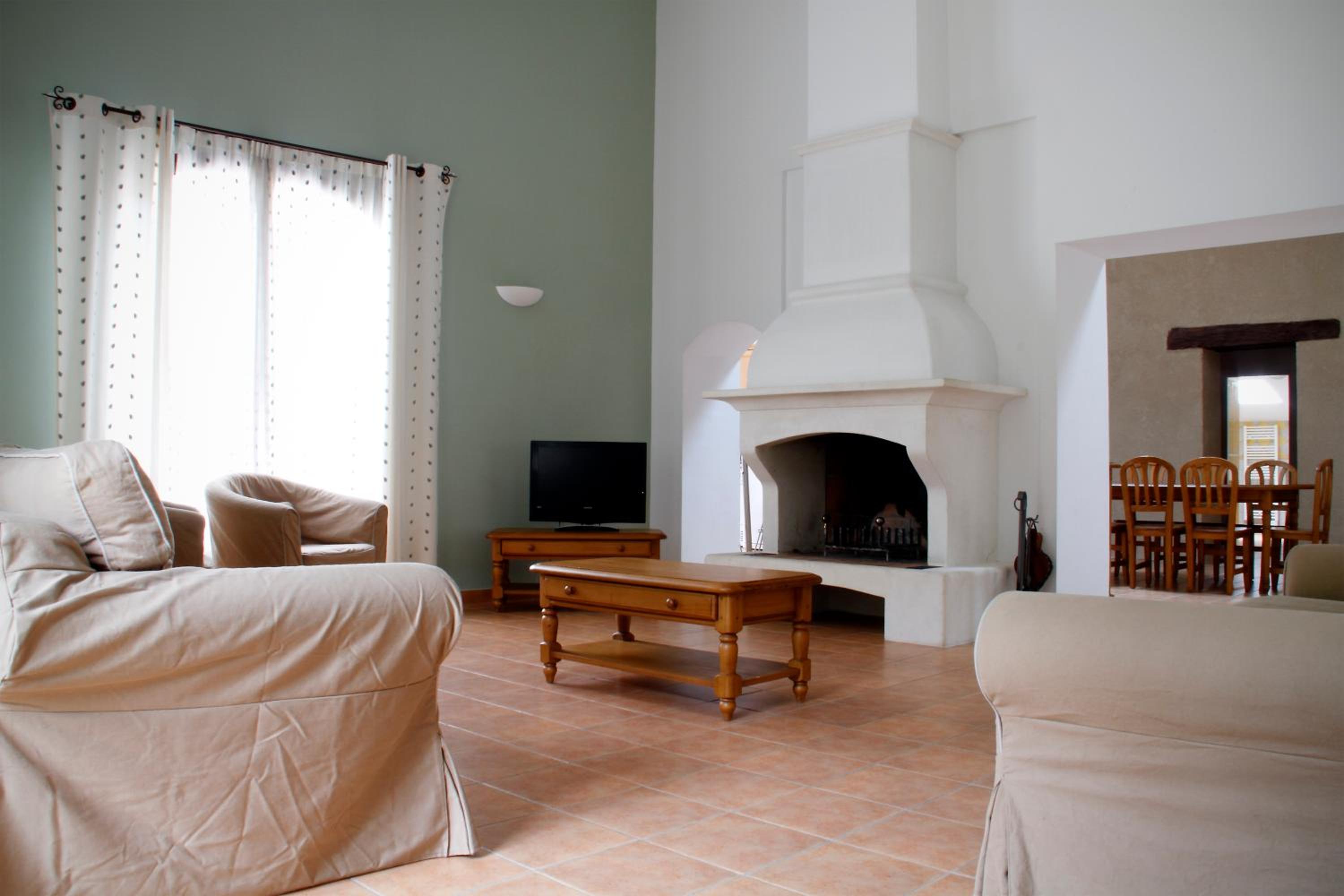 Four-Bedroom Apartment with Garden and Terrace (8 Adults) photo 1