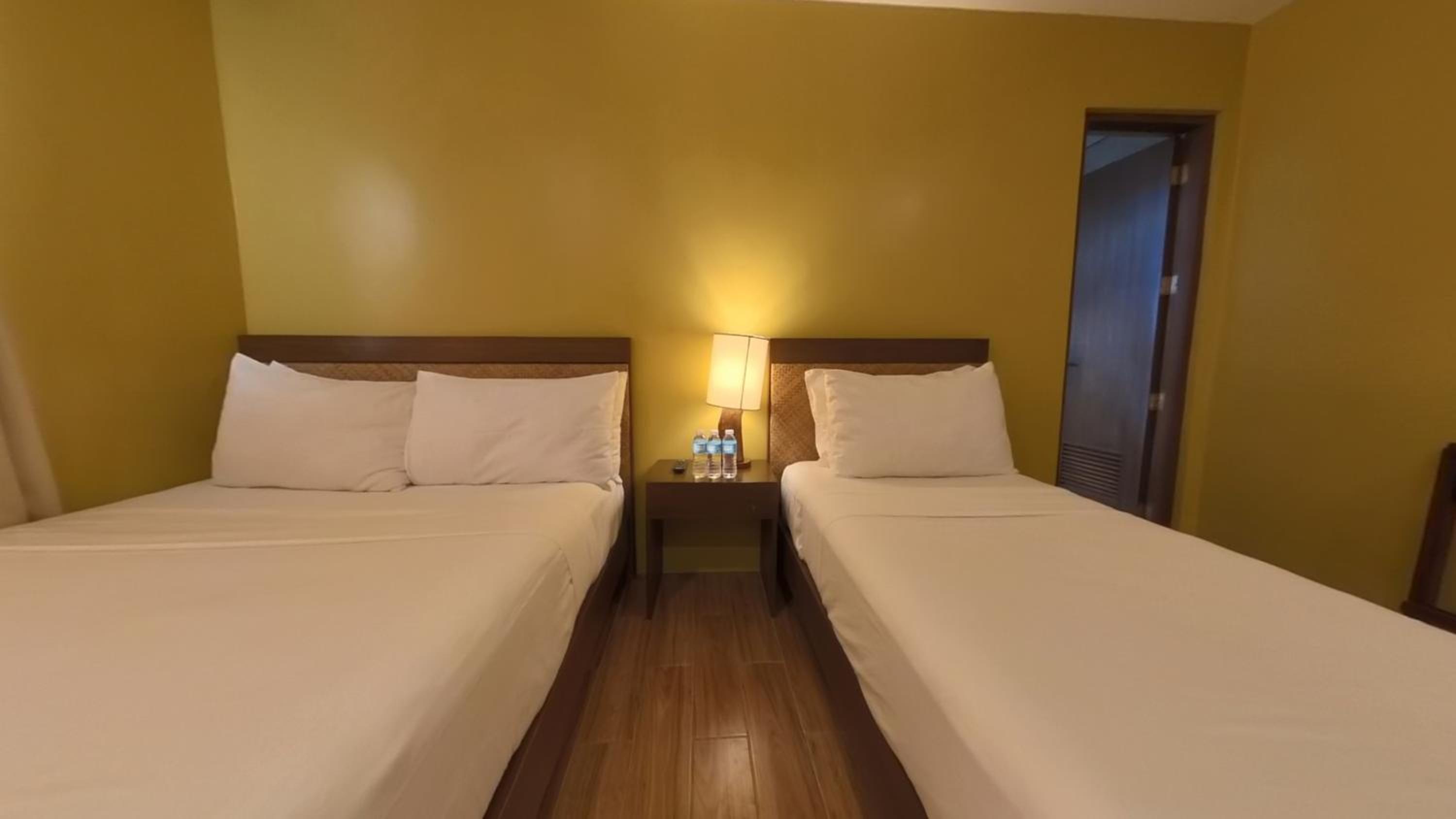 Deluxe Twin Room - Photo 7