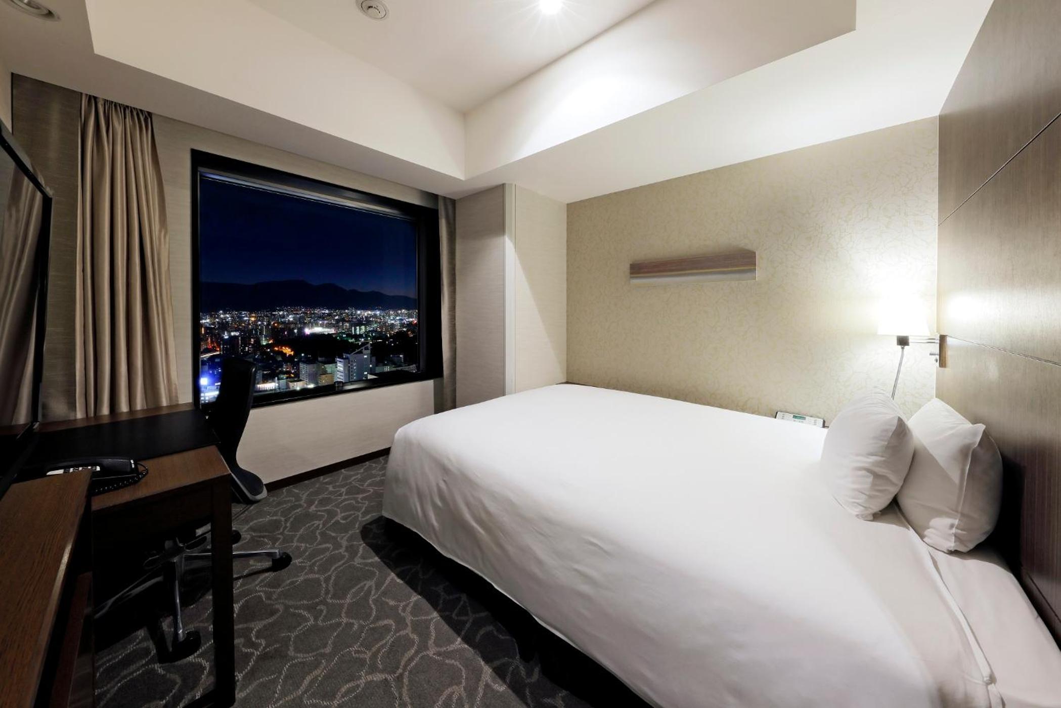 Moderate Single with Spa Access - Non-Smoking photo 2