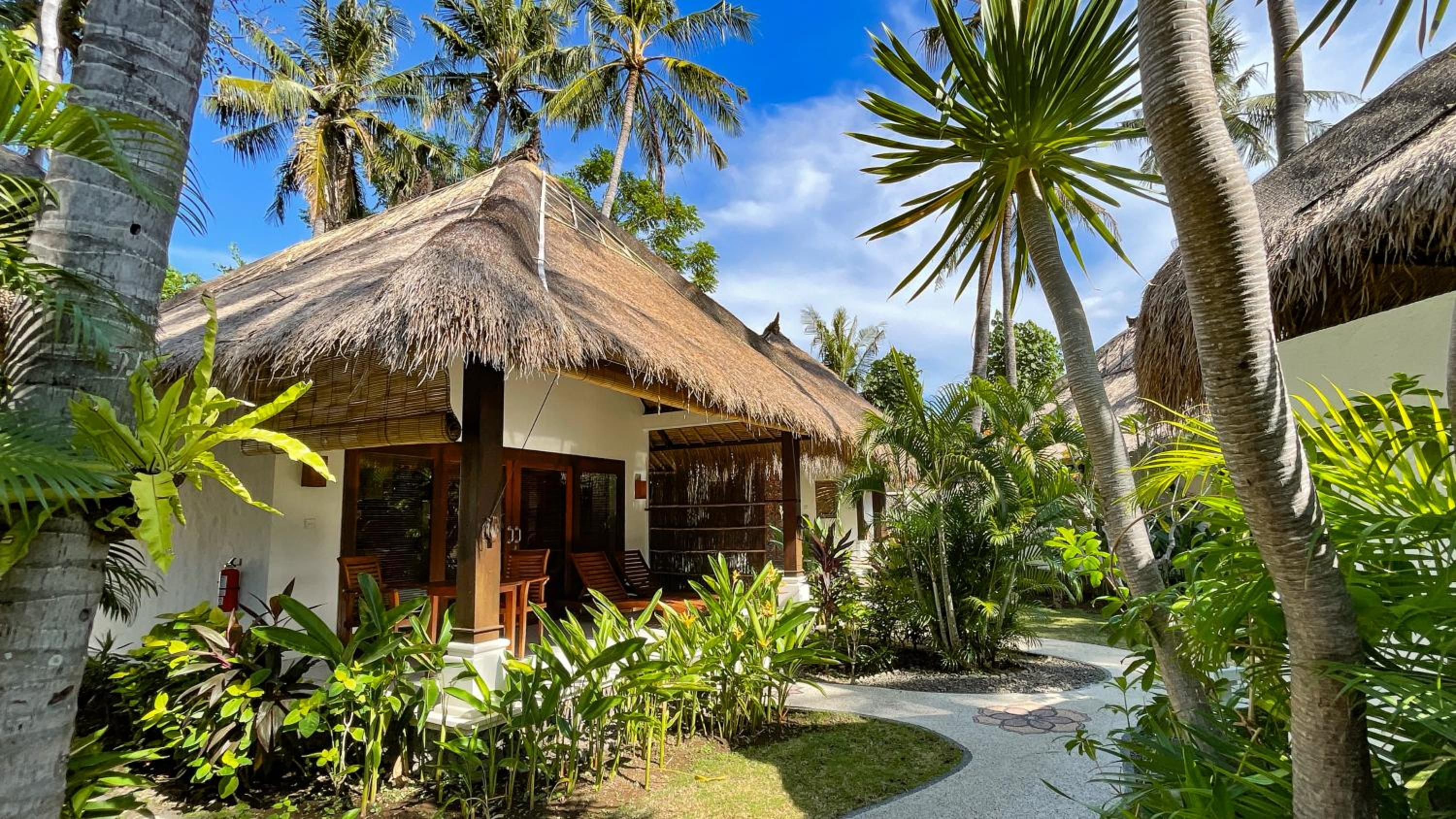 Garden Bungalow photo 2