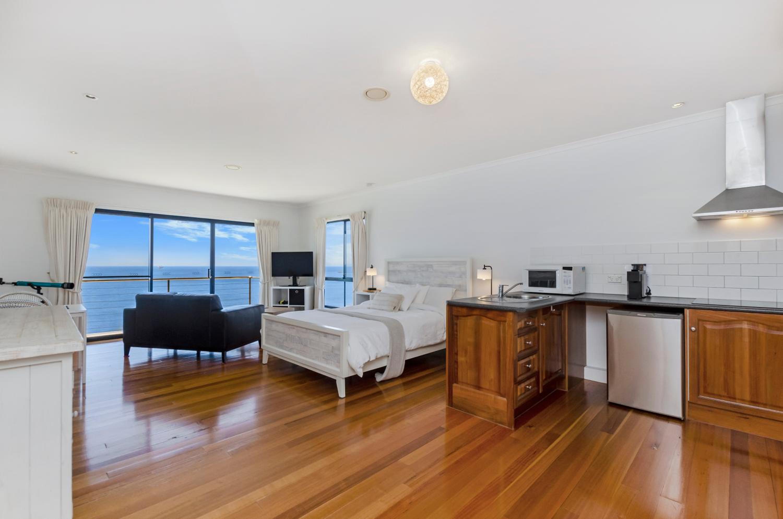 Apartment with Sea View photo 1