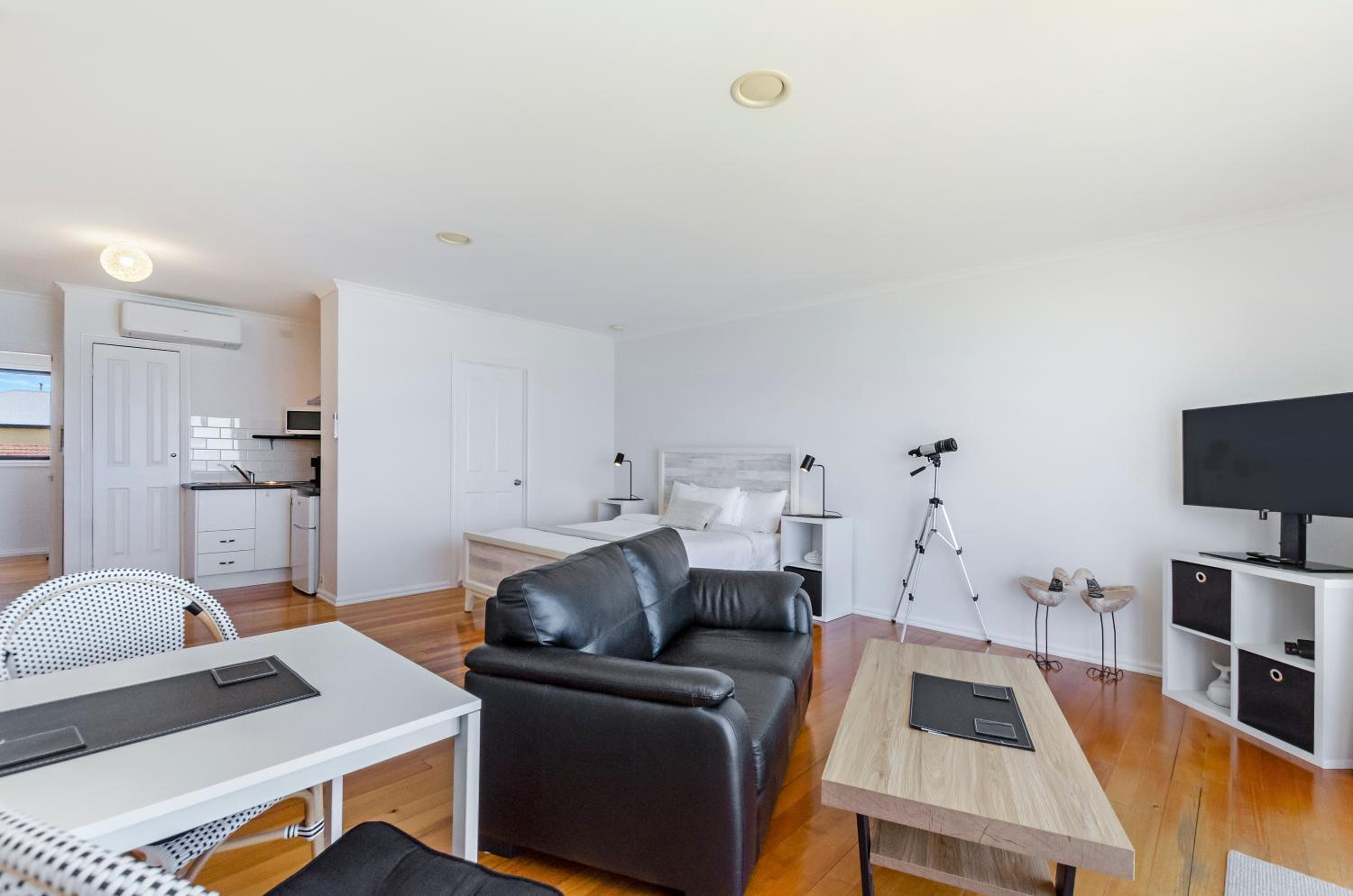 Apartment with Sea View photo 3