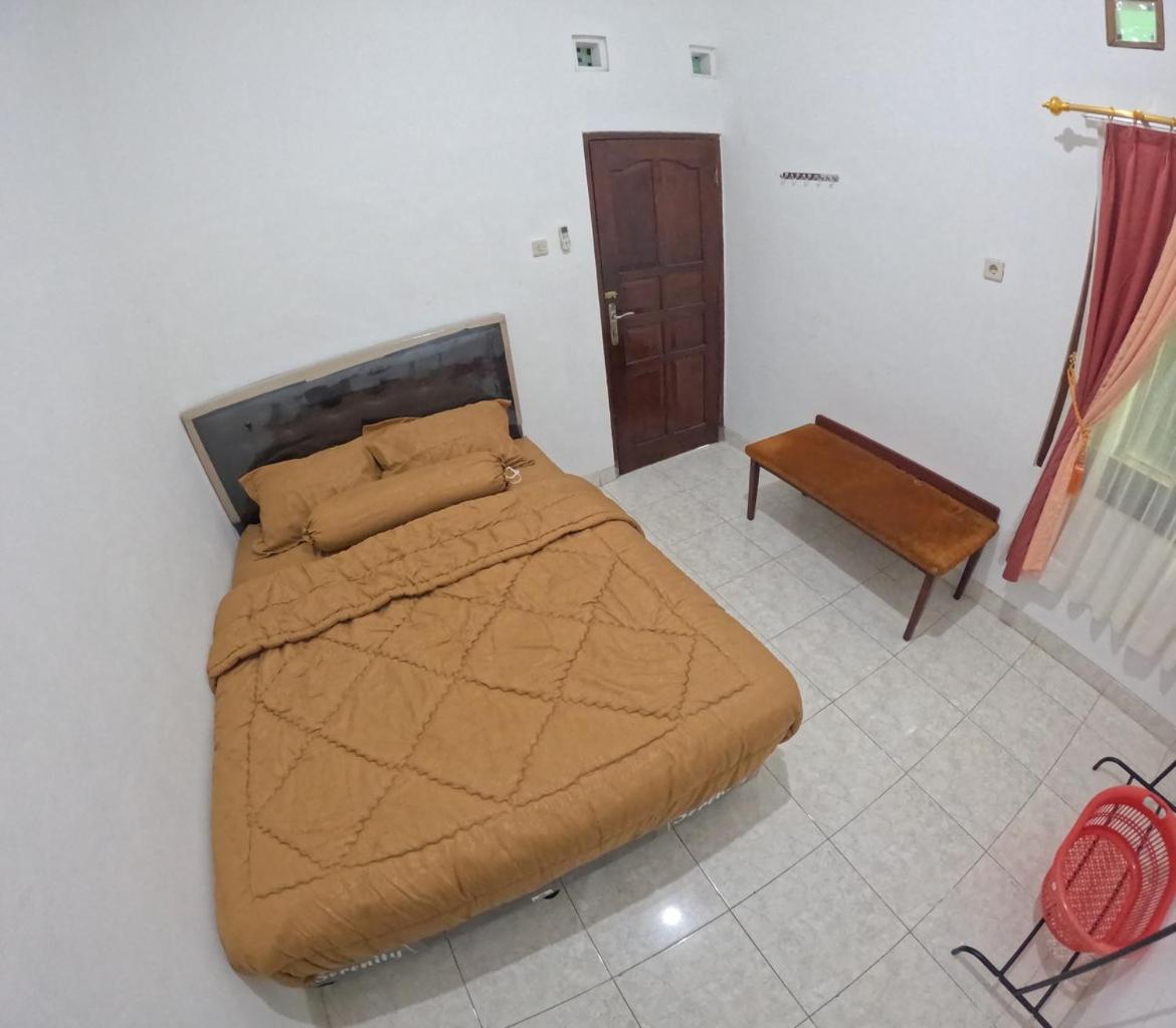 Two-Bedroom House photo 2