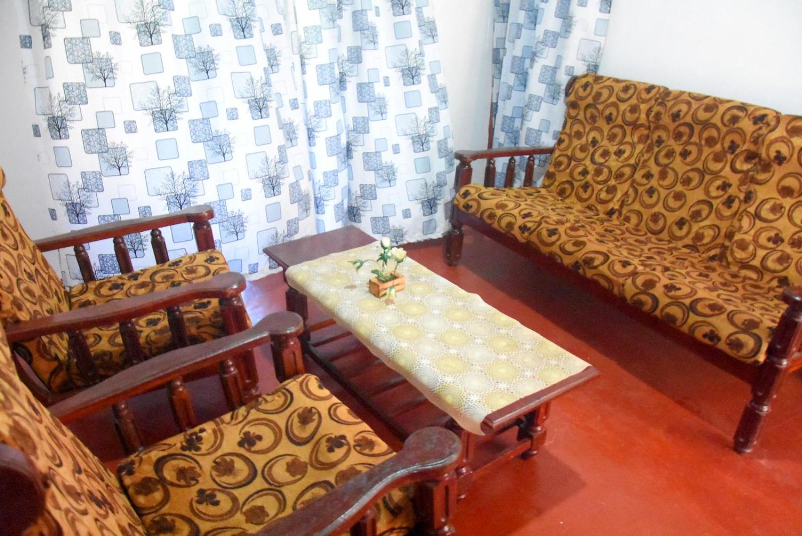 Three-Bedroom House photo 1