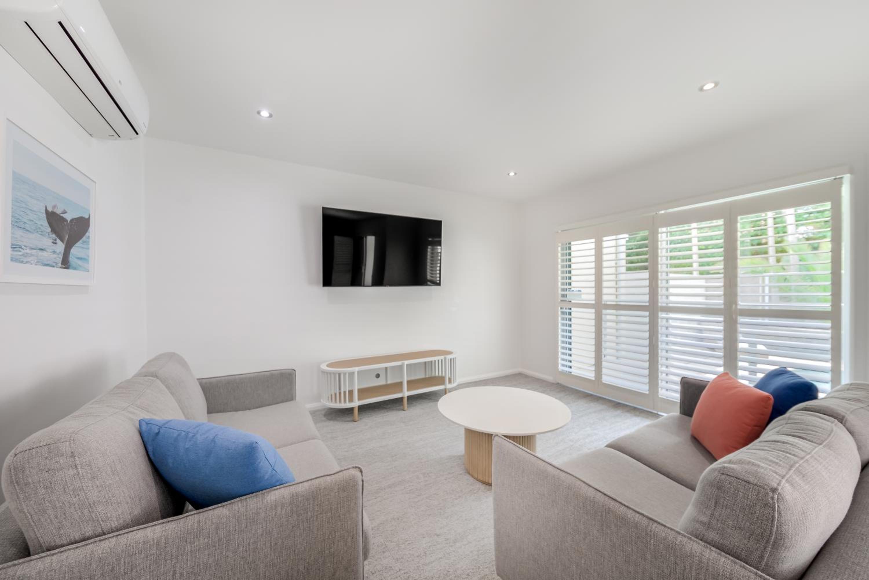 Three-Bedroom Apartment with Plunge Pool - Photo 2