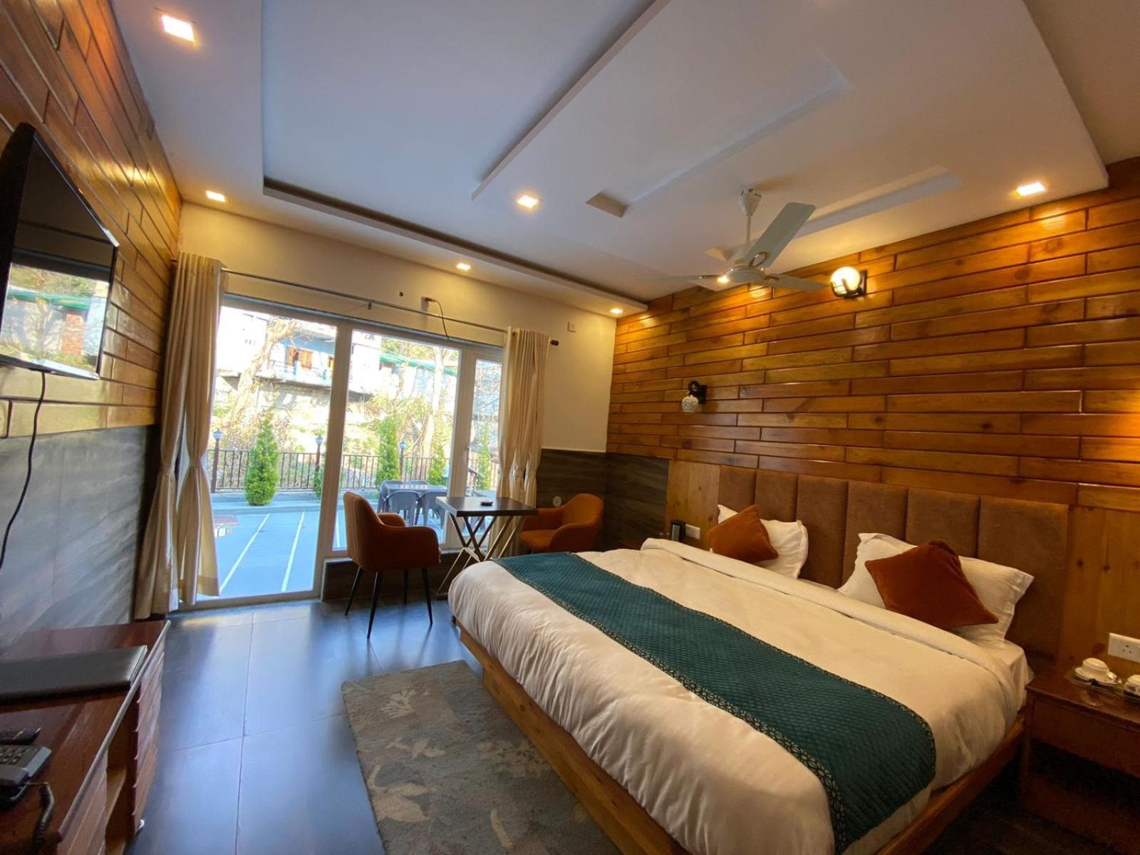 Superior Double Room photo 2