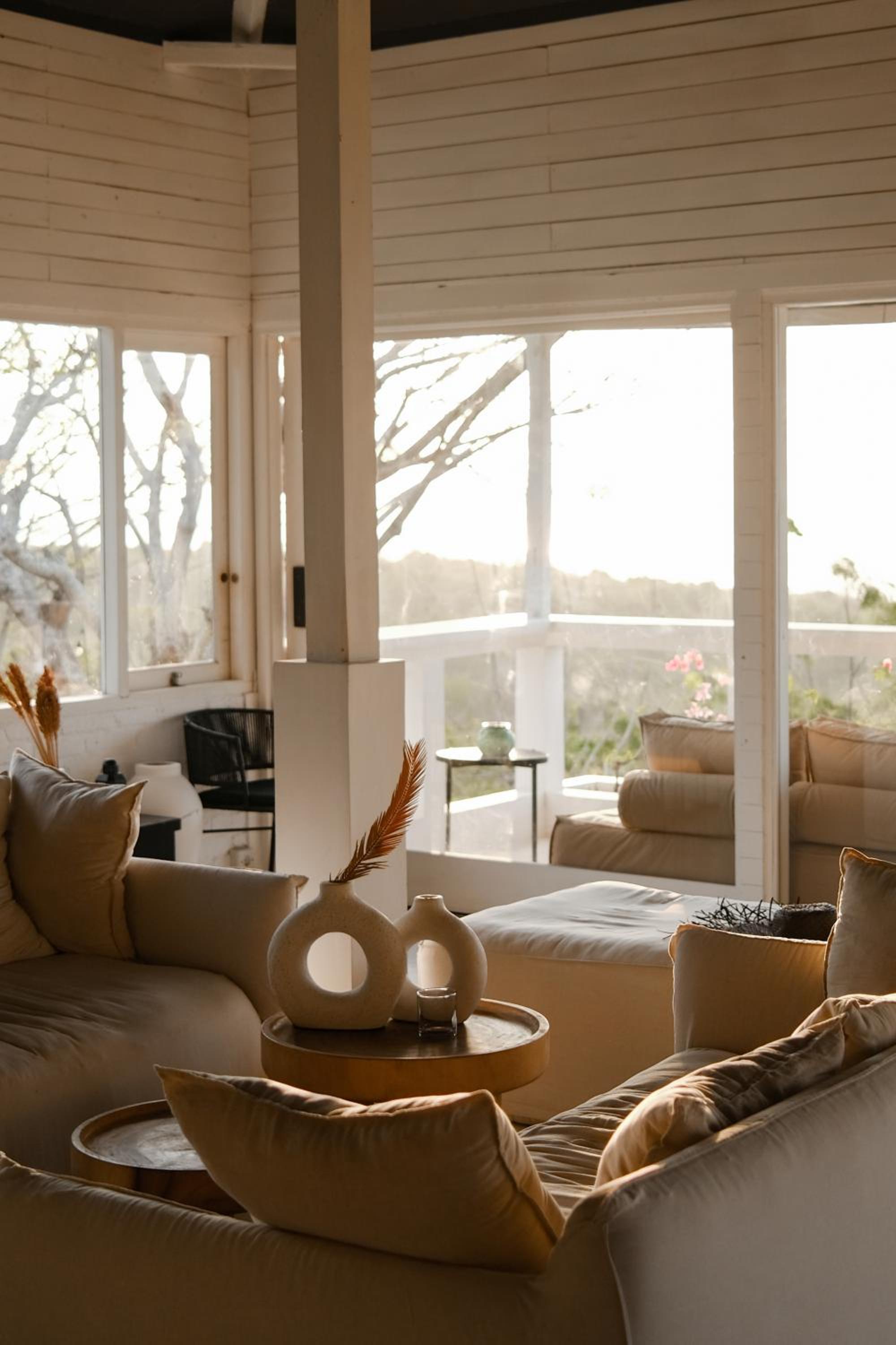 Villa photo 2