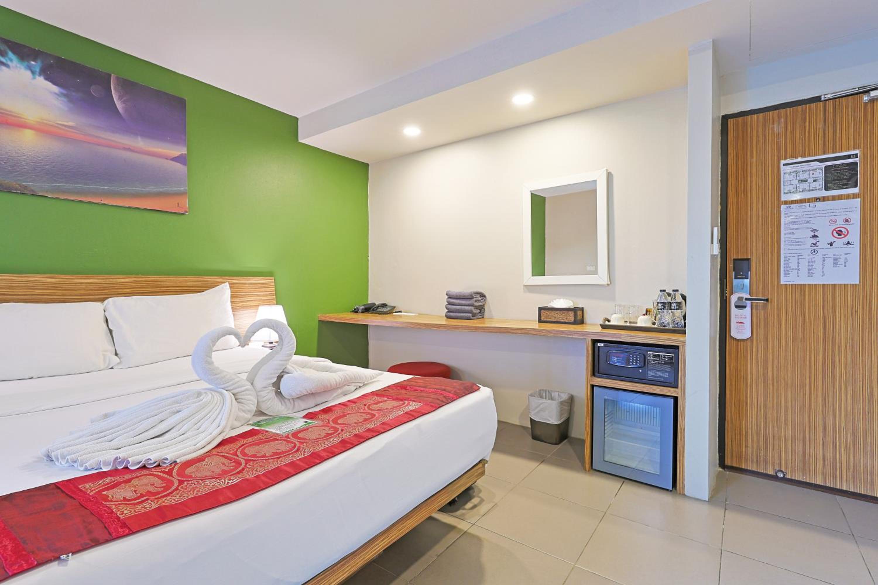 Standard Double Room - Photo 2